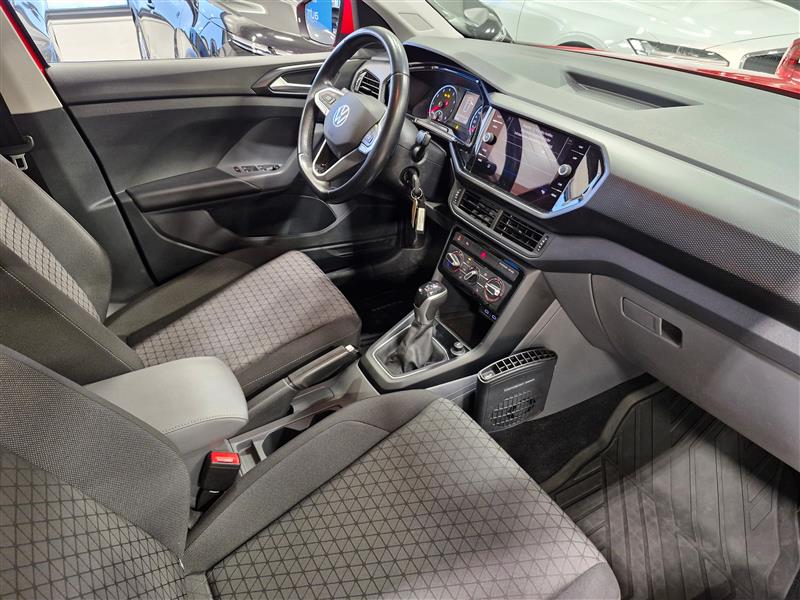 Volkswagen T-CROSS STYLE 1,0 TSI 81 KW DSG-AUT TAKUU 24KK/40TKM