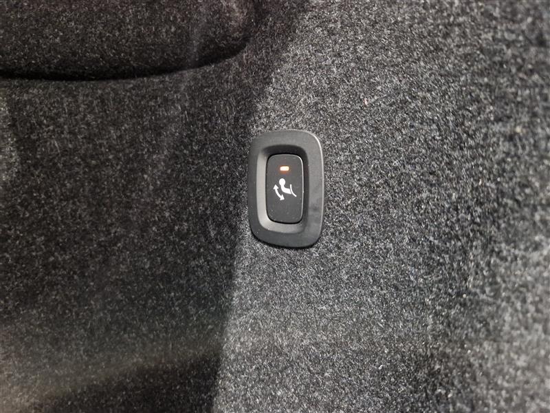 Volvo XC40 T5 TWE BUSINESS R-DESIGN AUT.TAKUU 24KK/40TKM