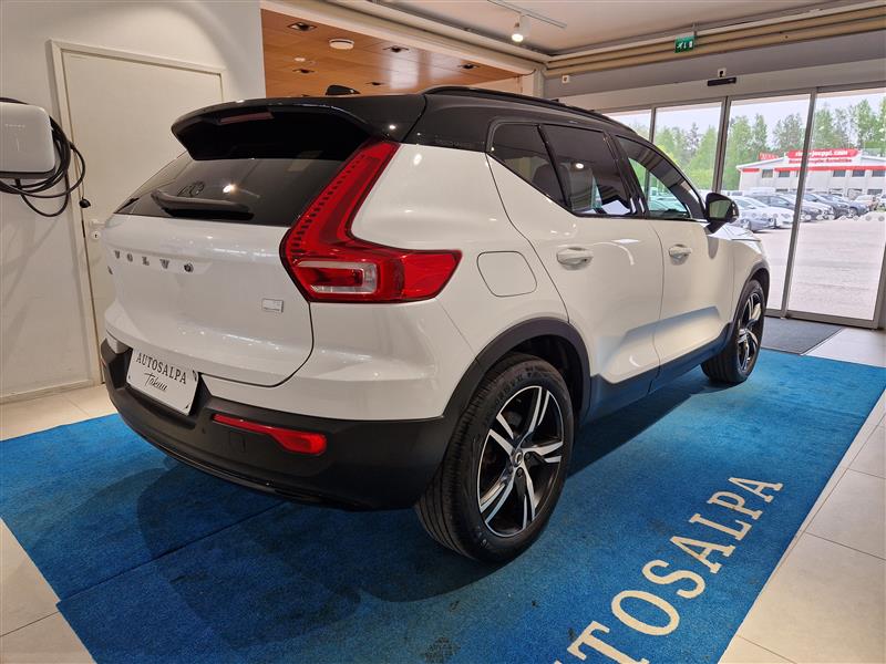 Volvo XC40 T5 TWE BUSINESS R-DESIGN AUT.TAKUU 24KK/40TKM
