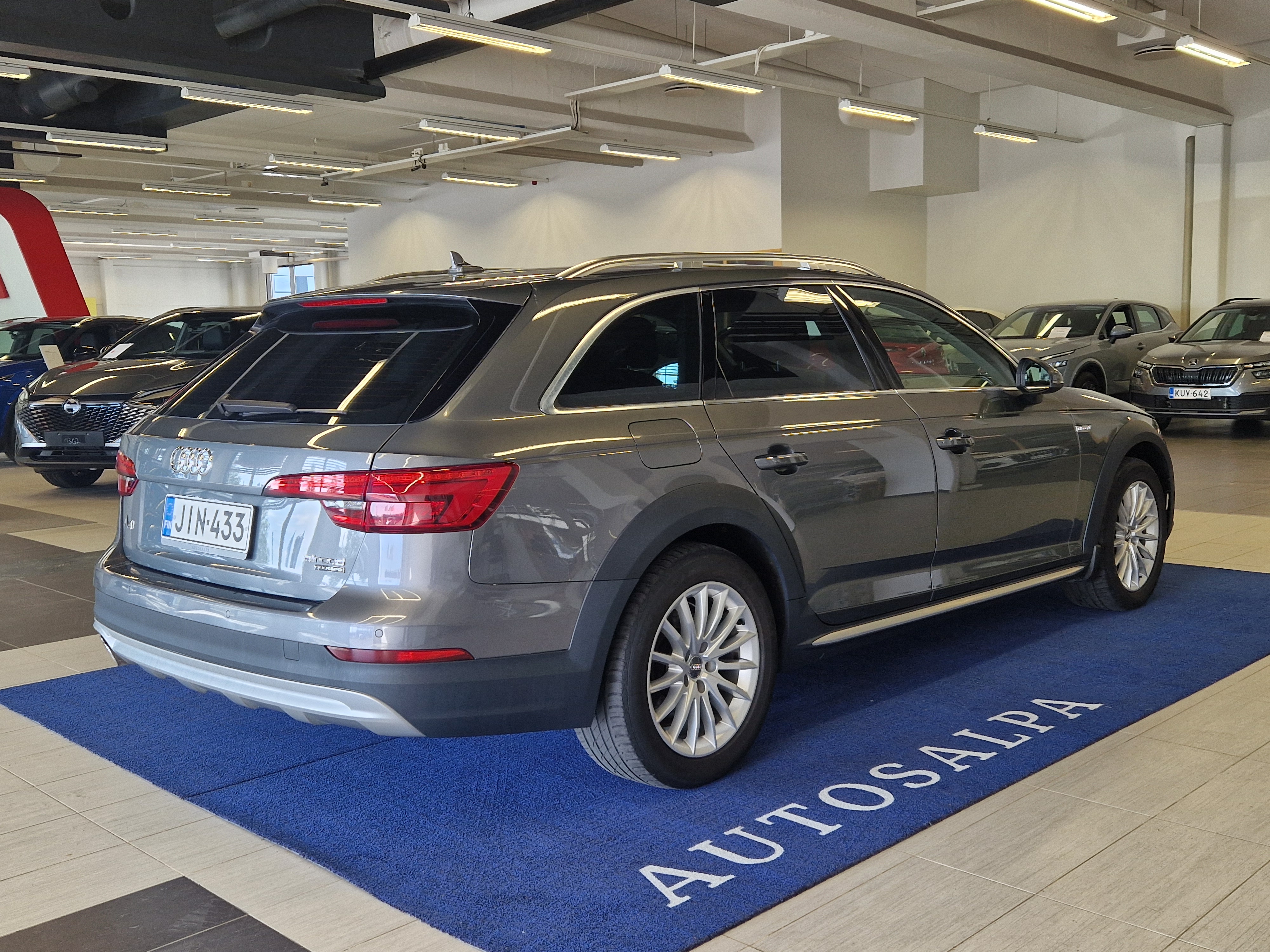 Audi A4 ALLROAD QUATTRO LAND OF QUATTRO 2,0 TDI 140 KW QUATTRO S TRONIC
