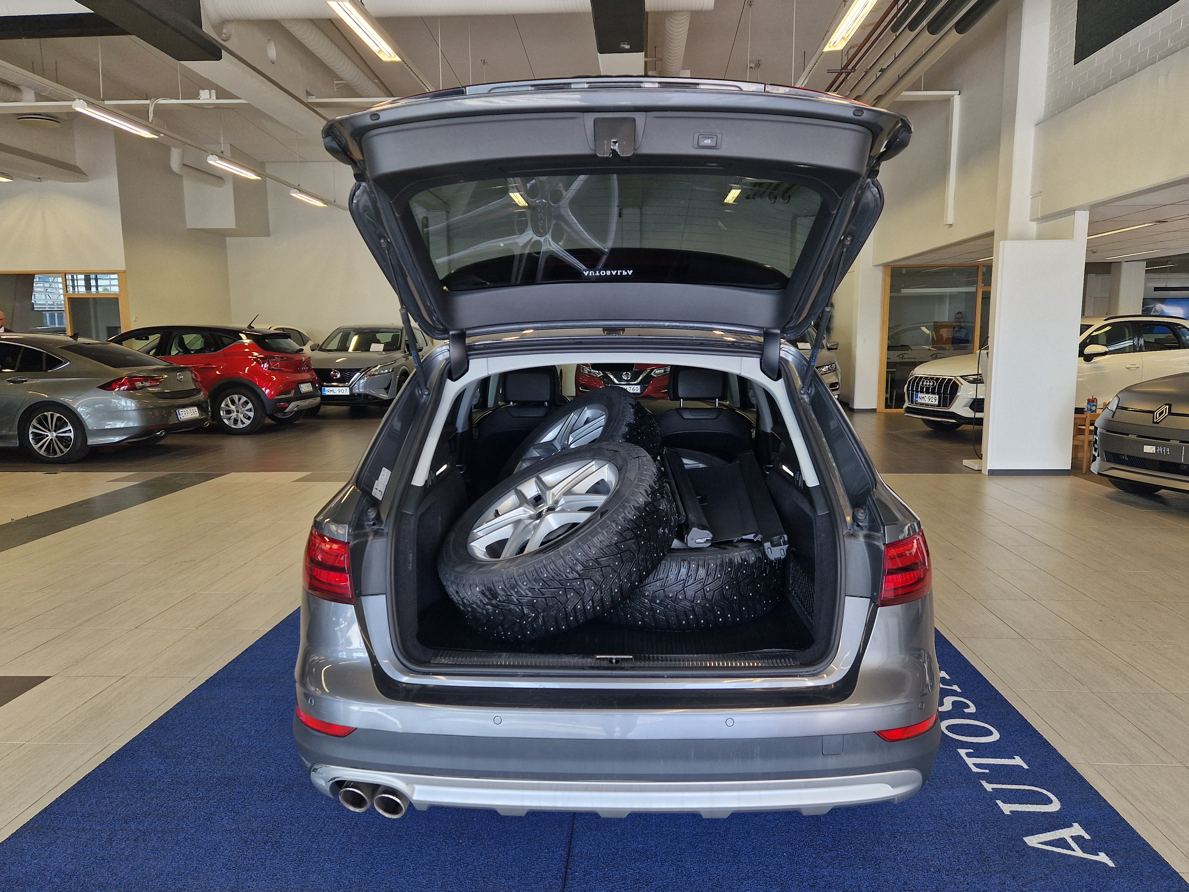 Audi A4 ALLROAD QUATTRO LAND OF QUATTRO 2,0 TDI 140 KW QUATTRO S TRONIC