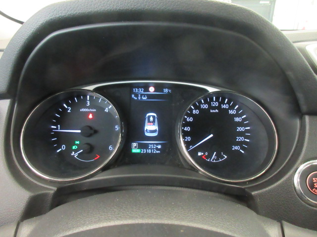 Nissan X-TRAIL DCI 130 ACENTA 2WD XTRONIC VISION PACK TECHNOLOGY