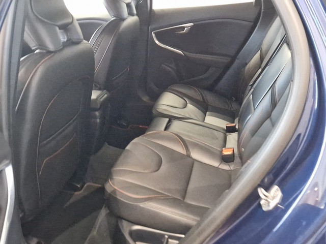 Volvo V40 CROSS COUNTRY D2 OCEAN RACE BUSINESS AUT