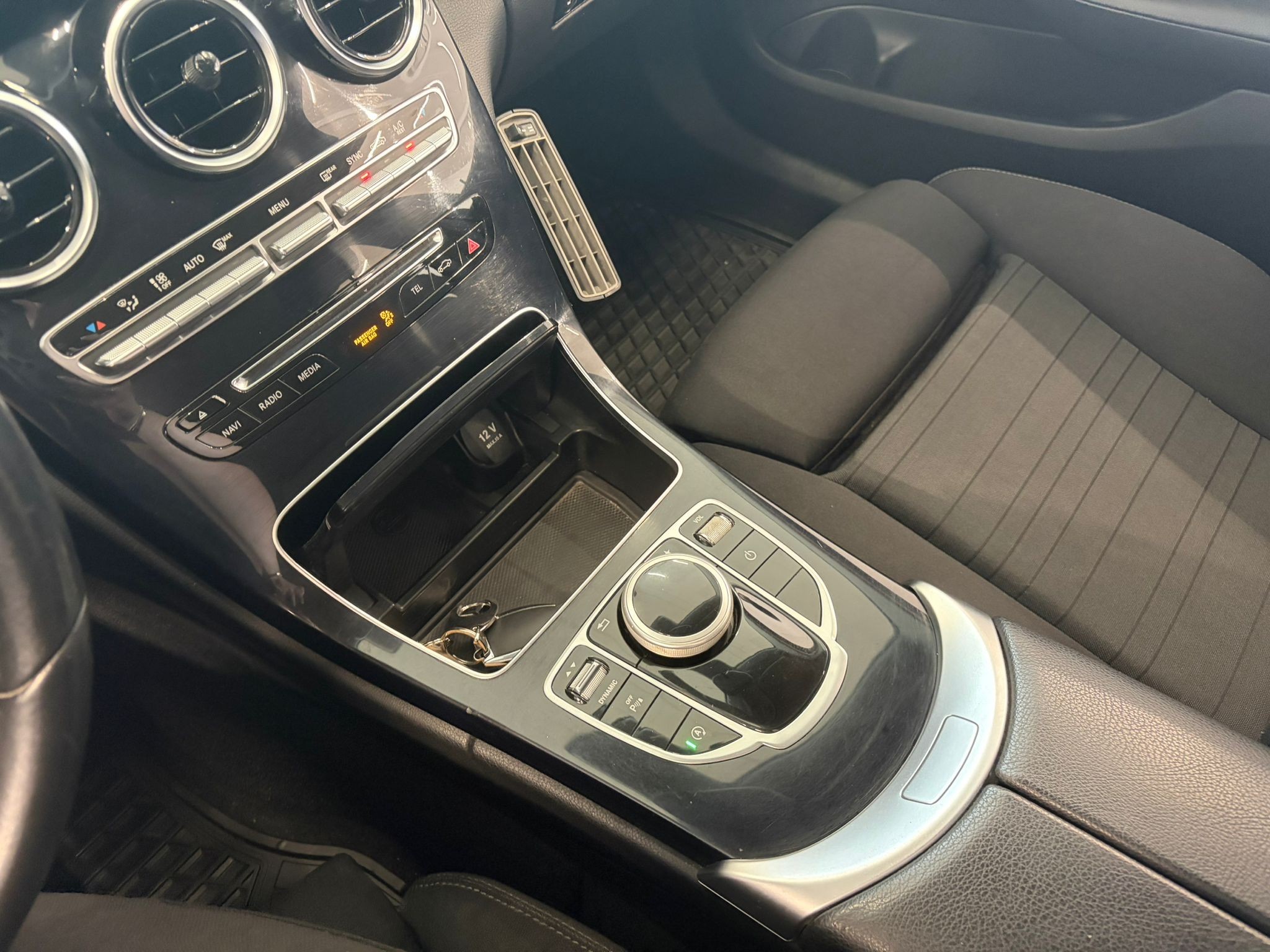 Mercedes-benz C 220 D T EDITION 4MATIC