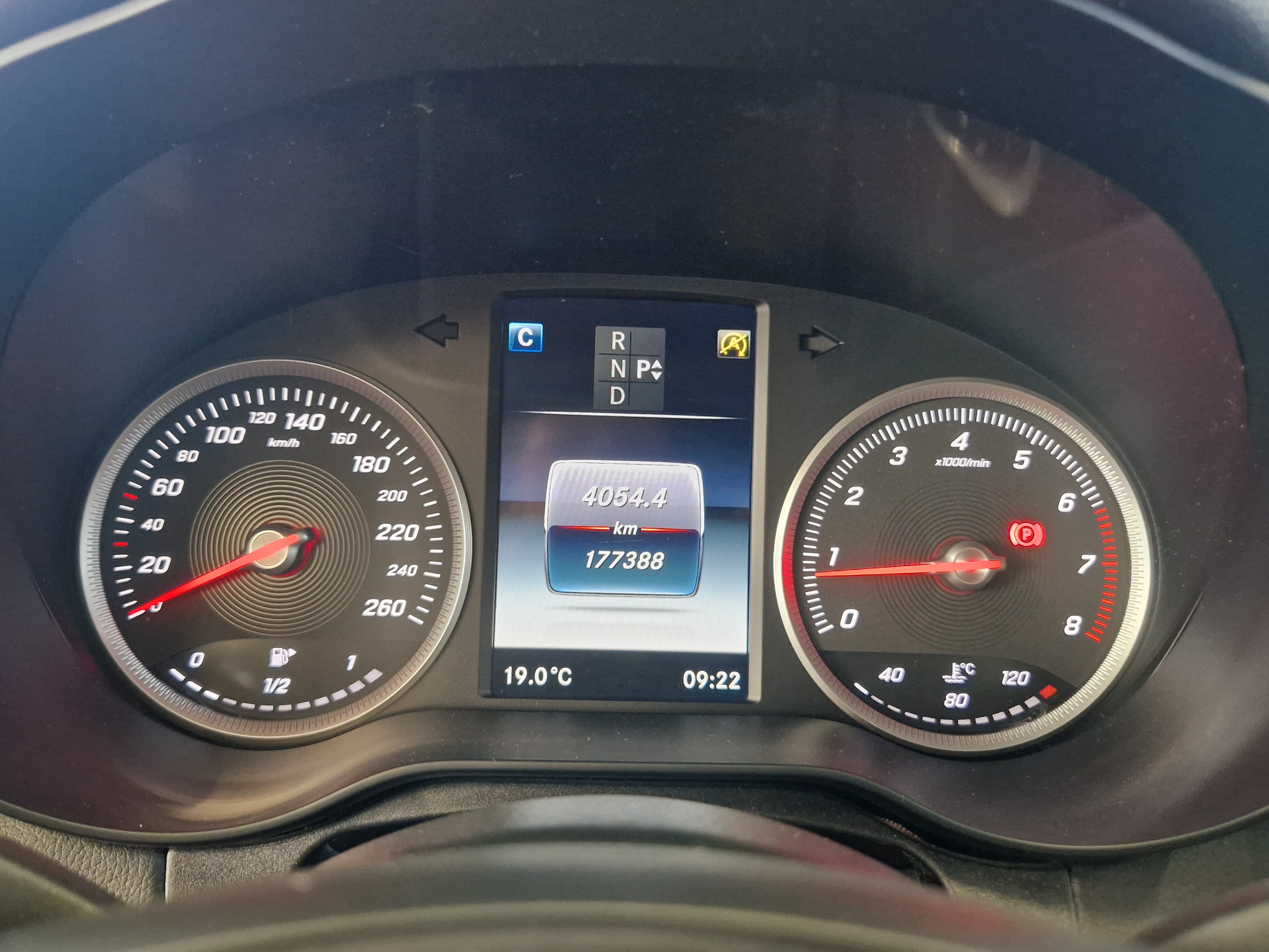 Mercedes-benz C 200 EDITION 4MATIC