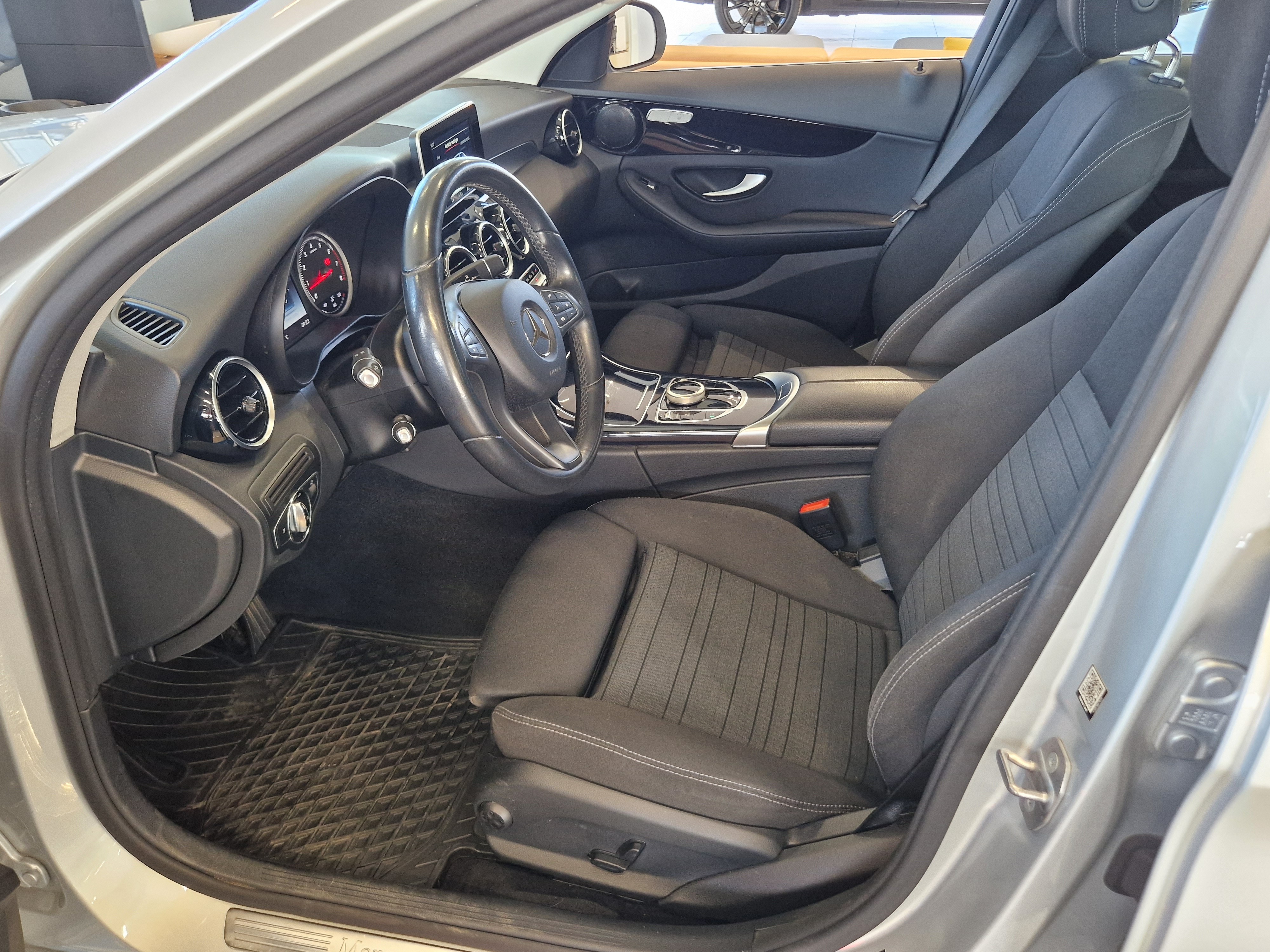 Mercedes-benz C 200 EDITION 4MATIC
