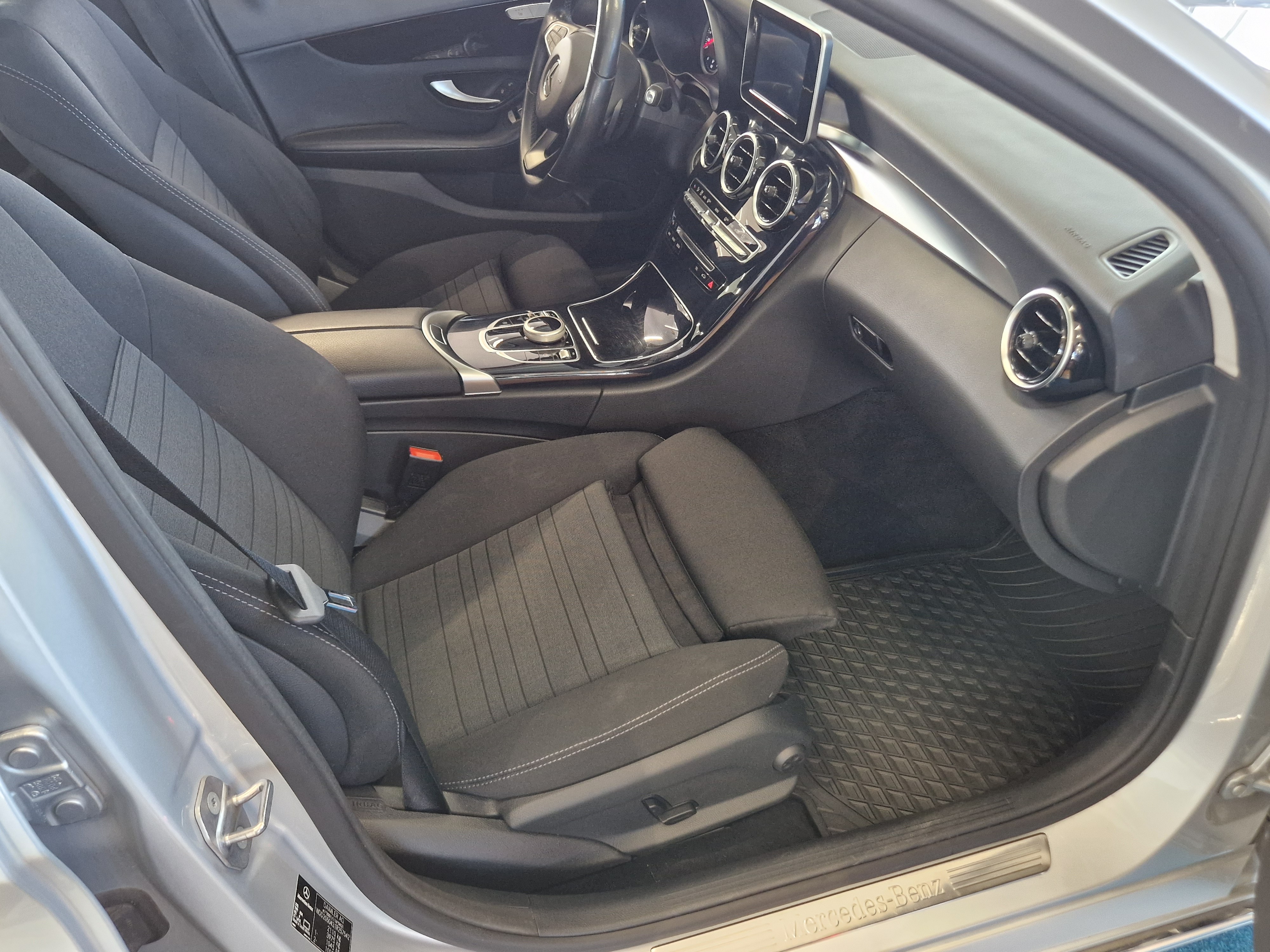 Mercedes-benz C 200 EDITION 4MATIC