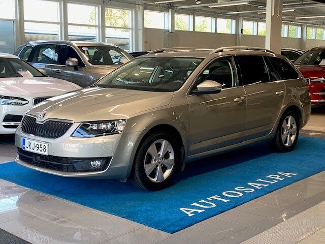 skoda OCTAVIA COMBI 1,4 TSI STYLE DSG AUTOM.