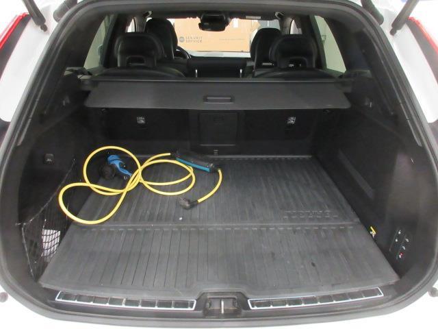 Volvo XC60 T8 AWD R-DESIGN AUT