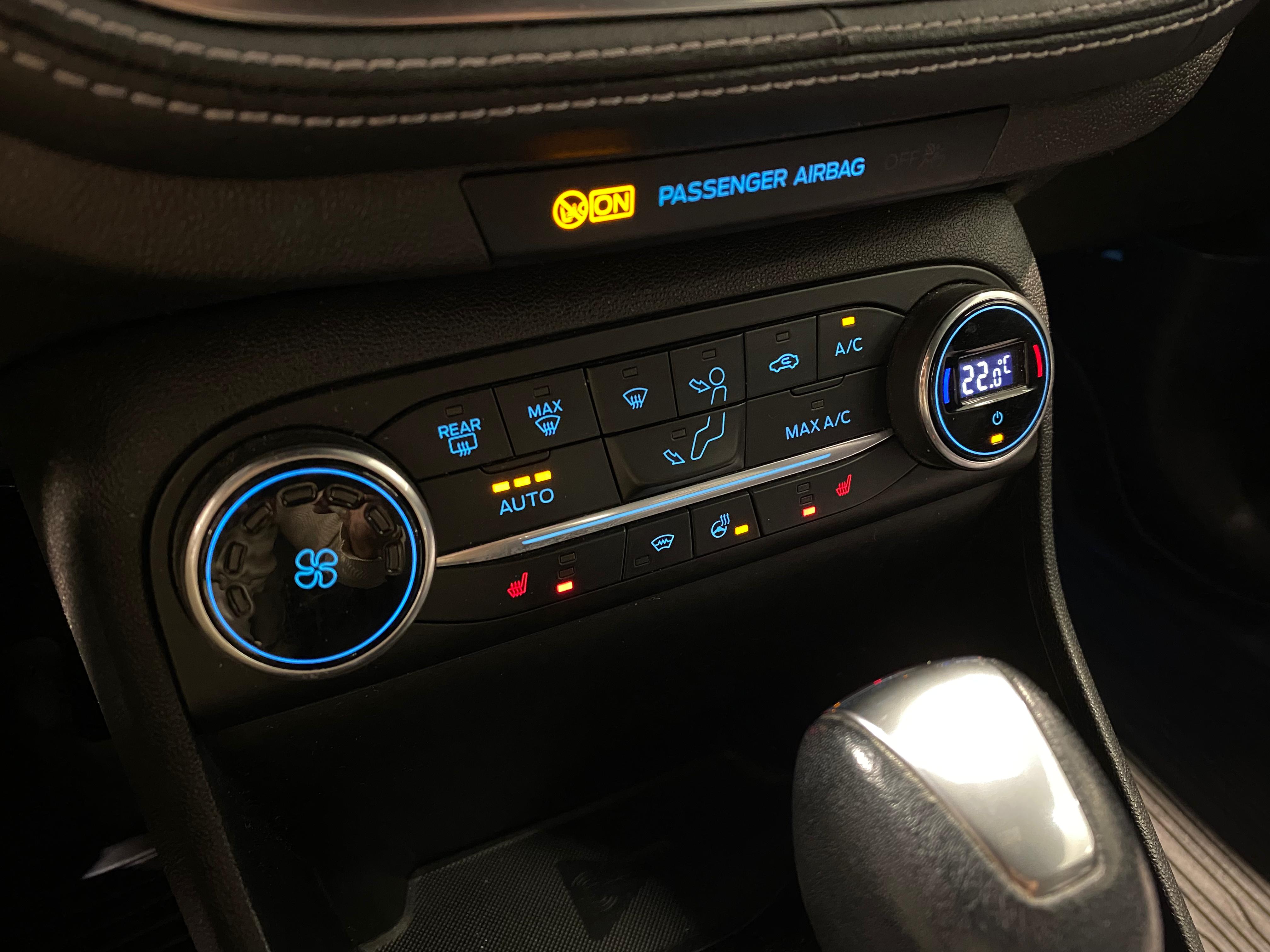 Ford FIESTA 1,0 ECOBOOST 100HV A6 VIGNALE 5-OVINEN