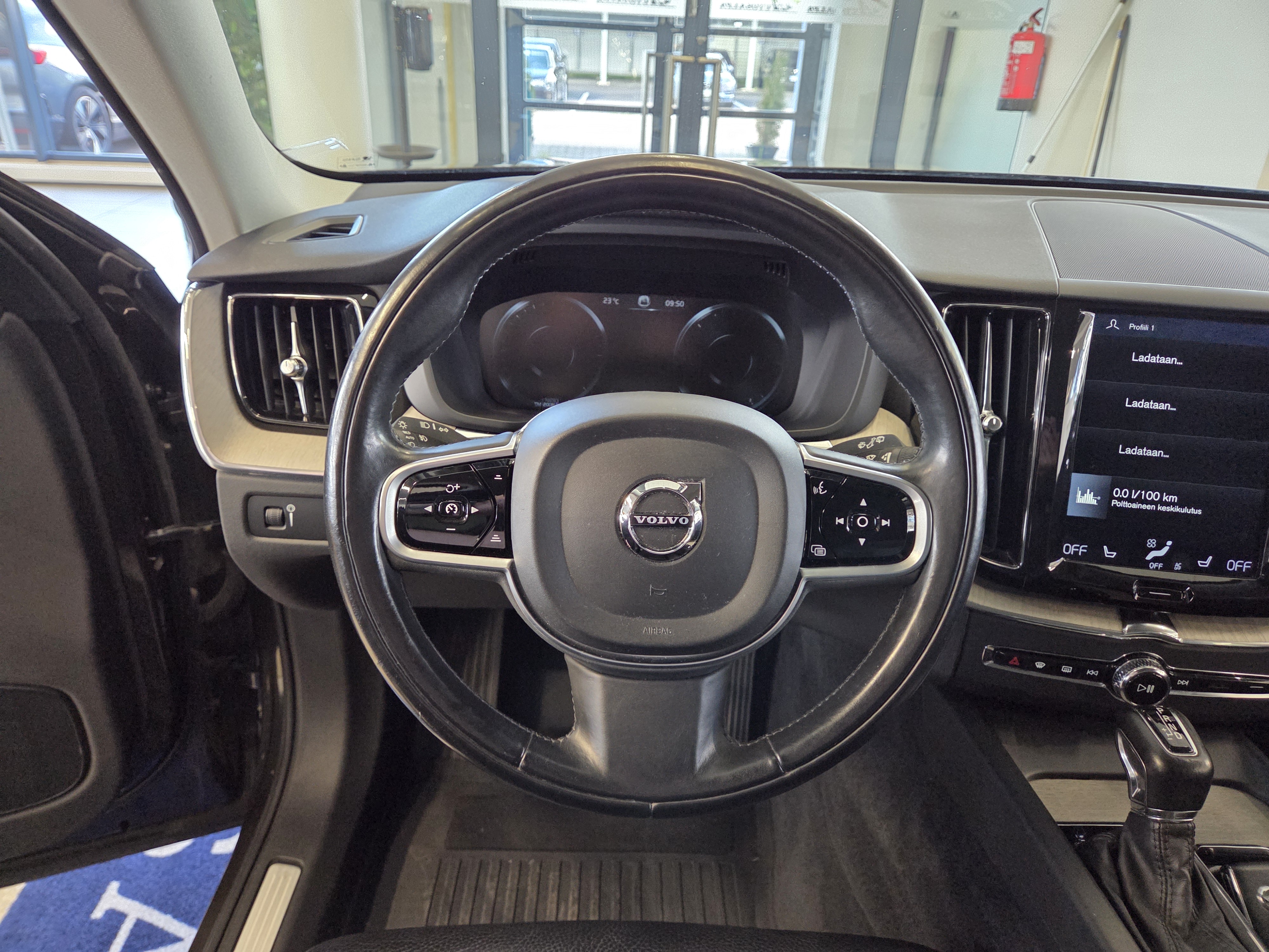 Volvo XC60 D4 AWD Inscription aut 2018, kuva 6/17