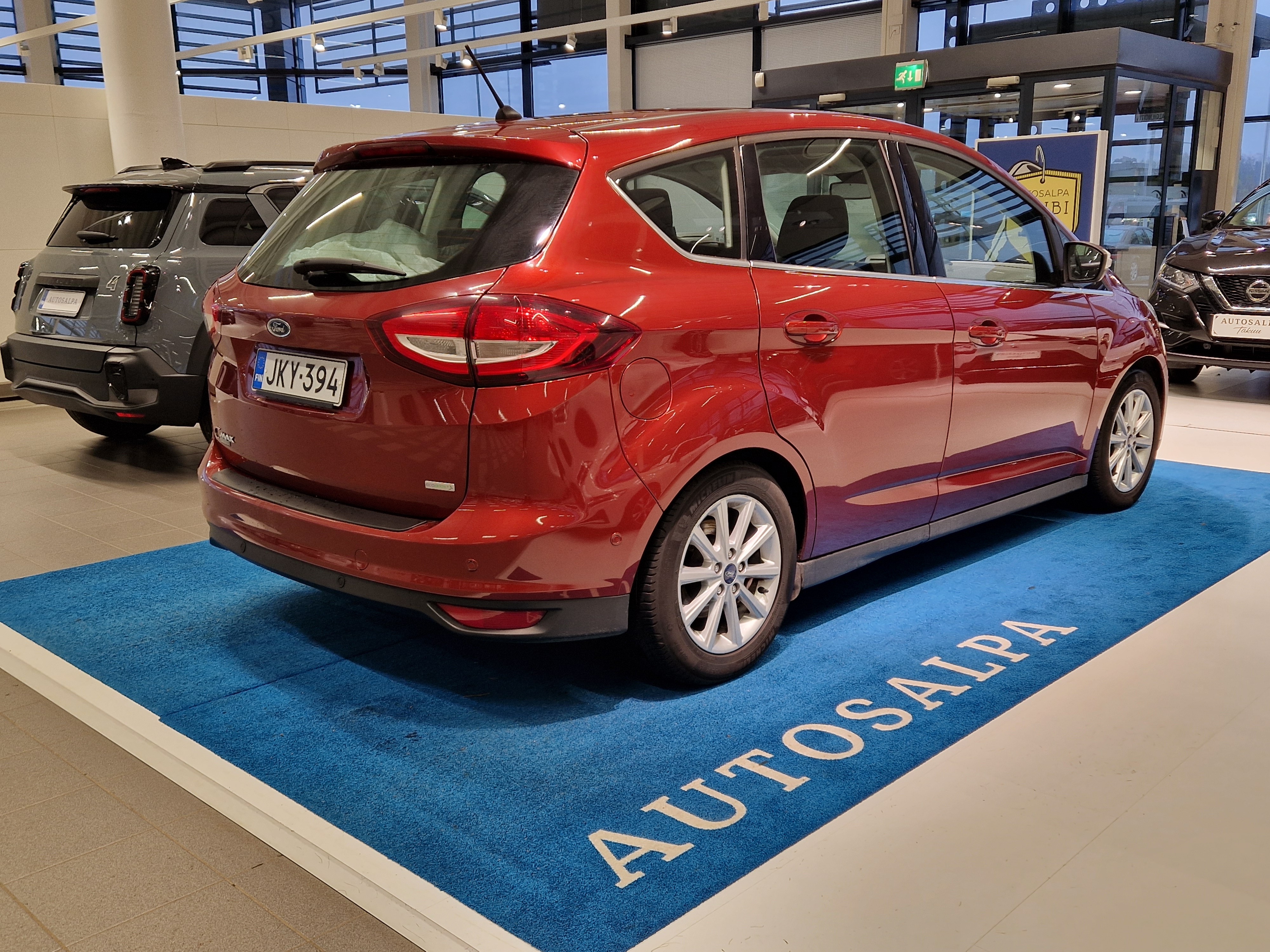 Ford C-MAX 1,0 ECOBOOST 125 HV START/STOP M6 TITANIUM COMPACT