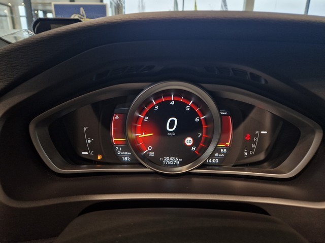 Volvo V40 CROSS COUNTRY T3 PRO AUT