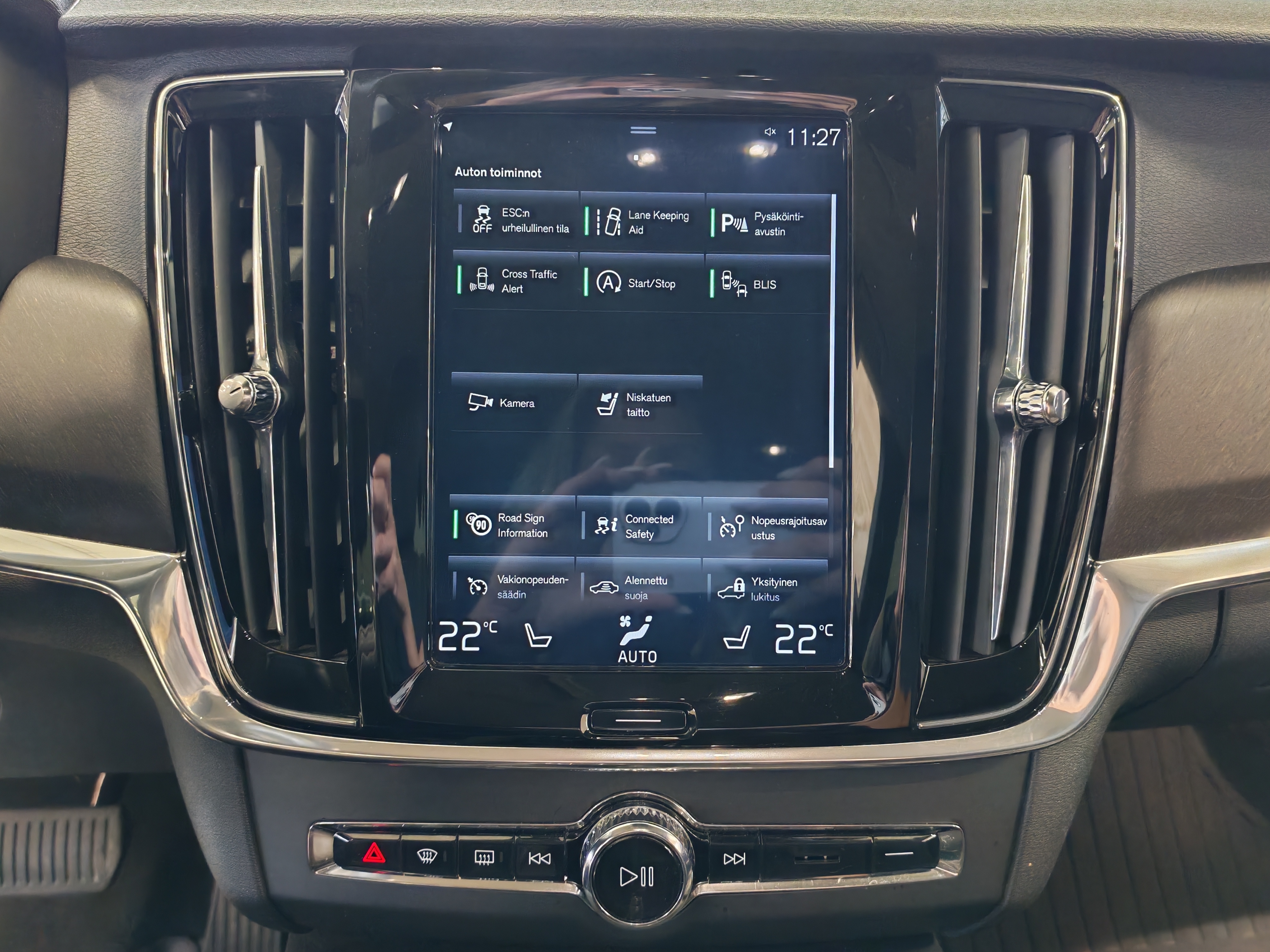 Volvo V90 CROSS COUNTRY D4 AWD BUSINESS AUT TAKUU 12KK/20TKM