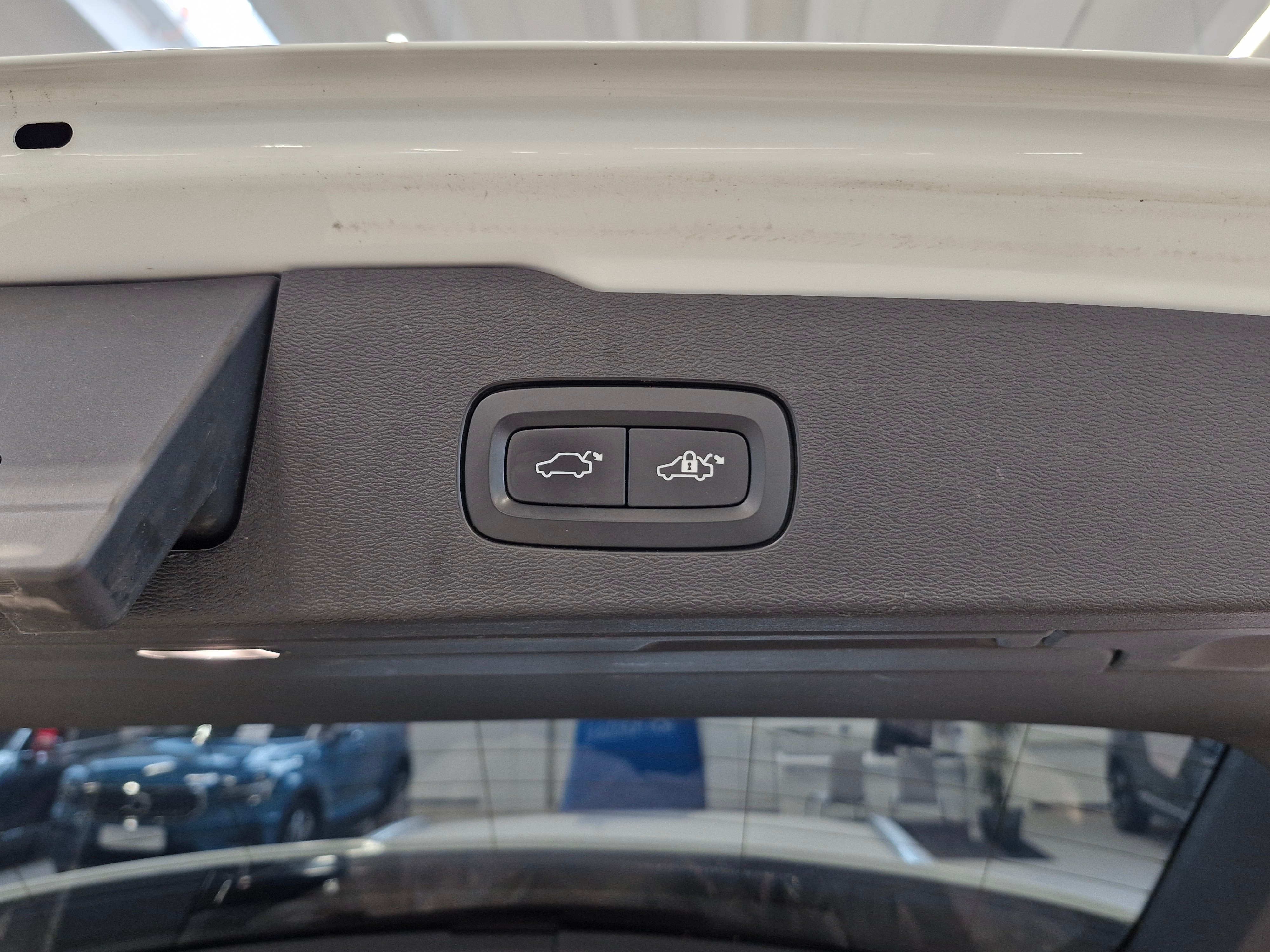 Volvo V60 T8 TWE AWD INSCRIPTION AUT