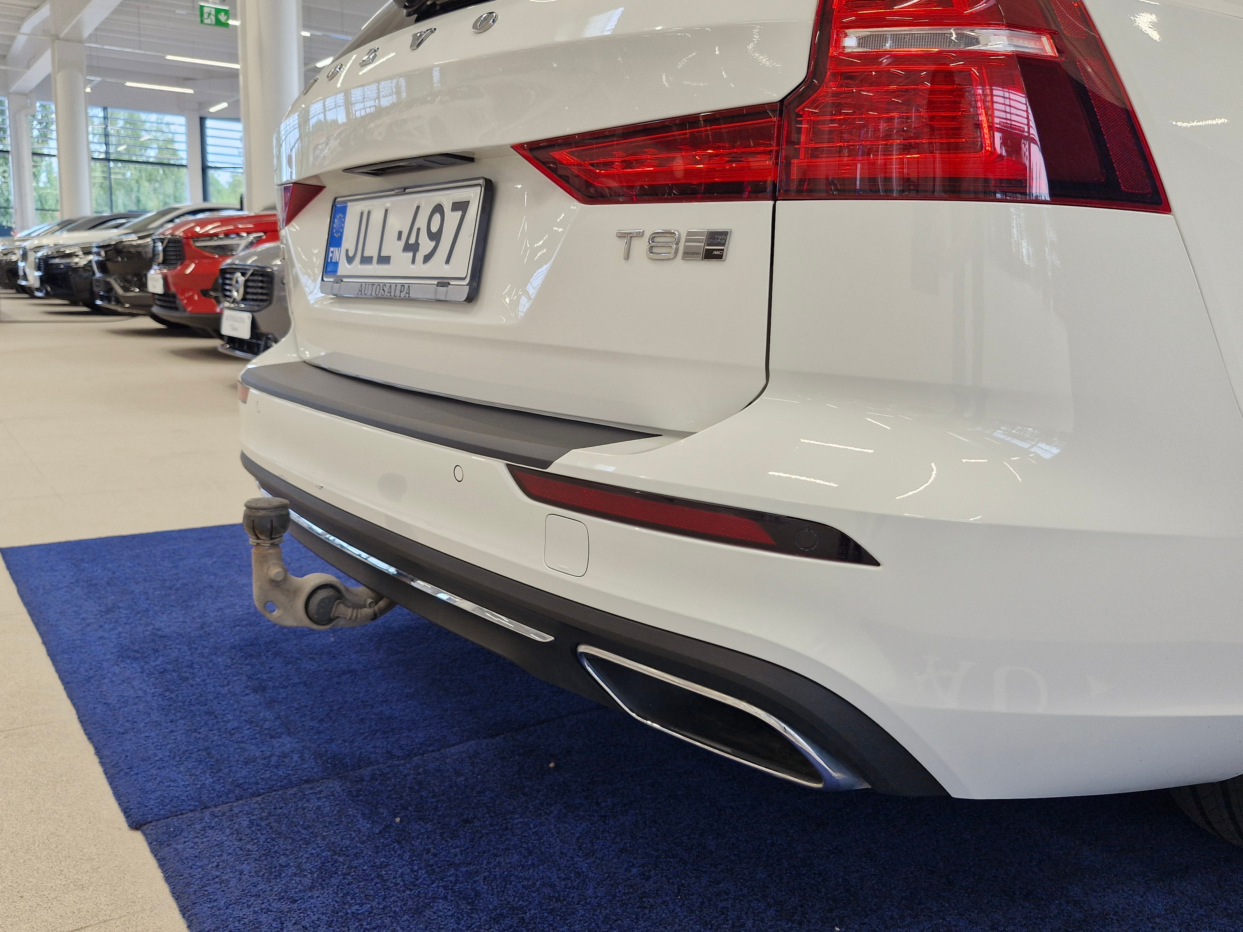 Volvo V60 T8 TWE AWD INSCRIPTION AUT