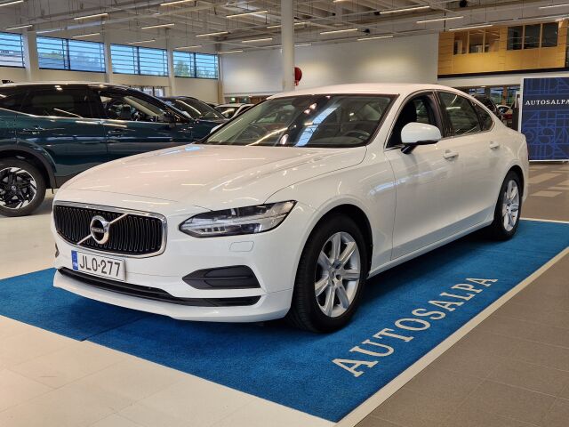 volvo S90 D4 AWD MOMENTUM AUT