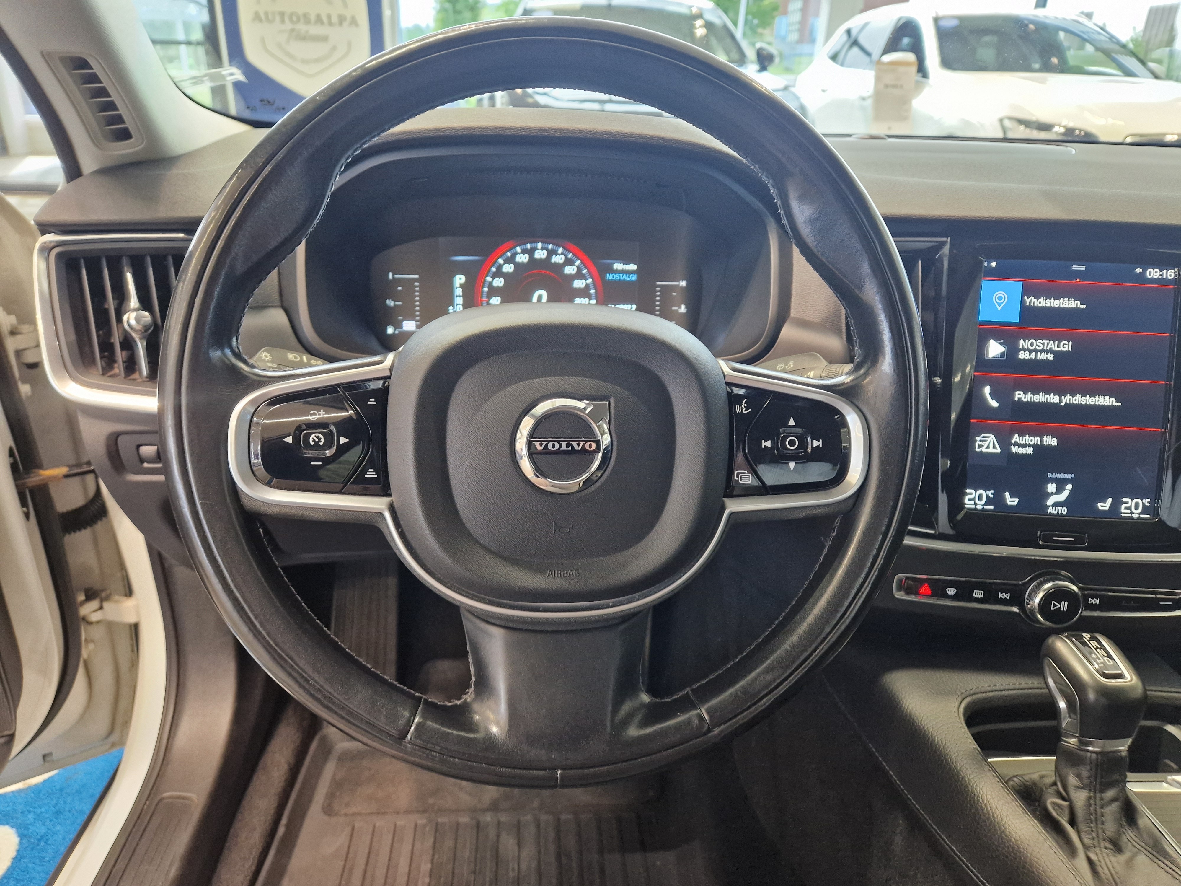 Volvo S90 D4 AWD Momentum aut 2017, kuva 7/16