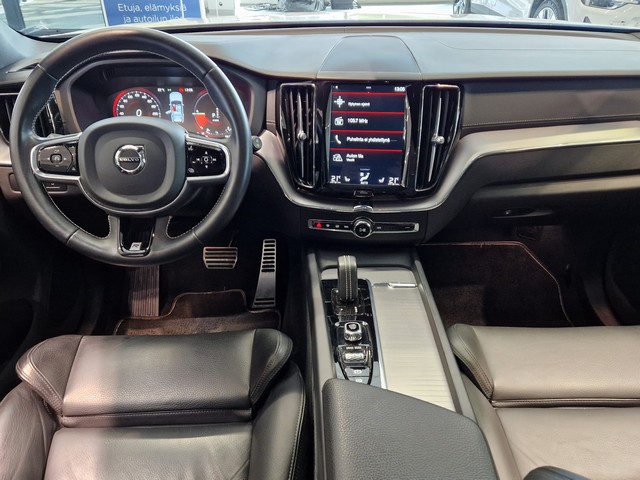 Volvo XC60 T8 TWE AWD BUSINESS R-DESIGN TAKUU 24KK/40TKM
