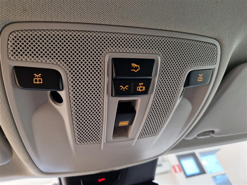 Mercedes-benz CLA 180 A SHOOTING BRAKE AMG