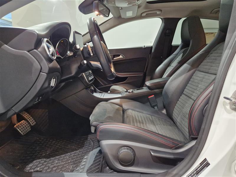 Mercedes-benz CLA 180 A SHOOTING BRAKE AMG