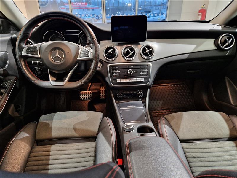 Mercedes-benz CLA 180 A SHOOTING BRAKE AMG