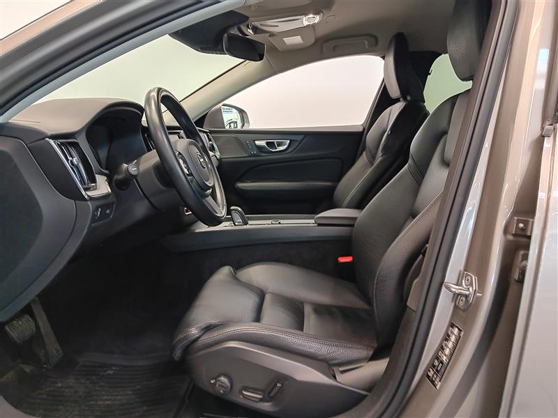Volvo V60 Cross Country 2021, kuva 5/15
