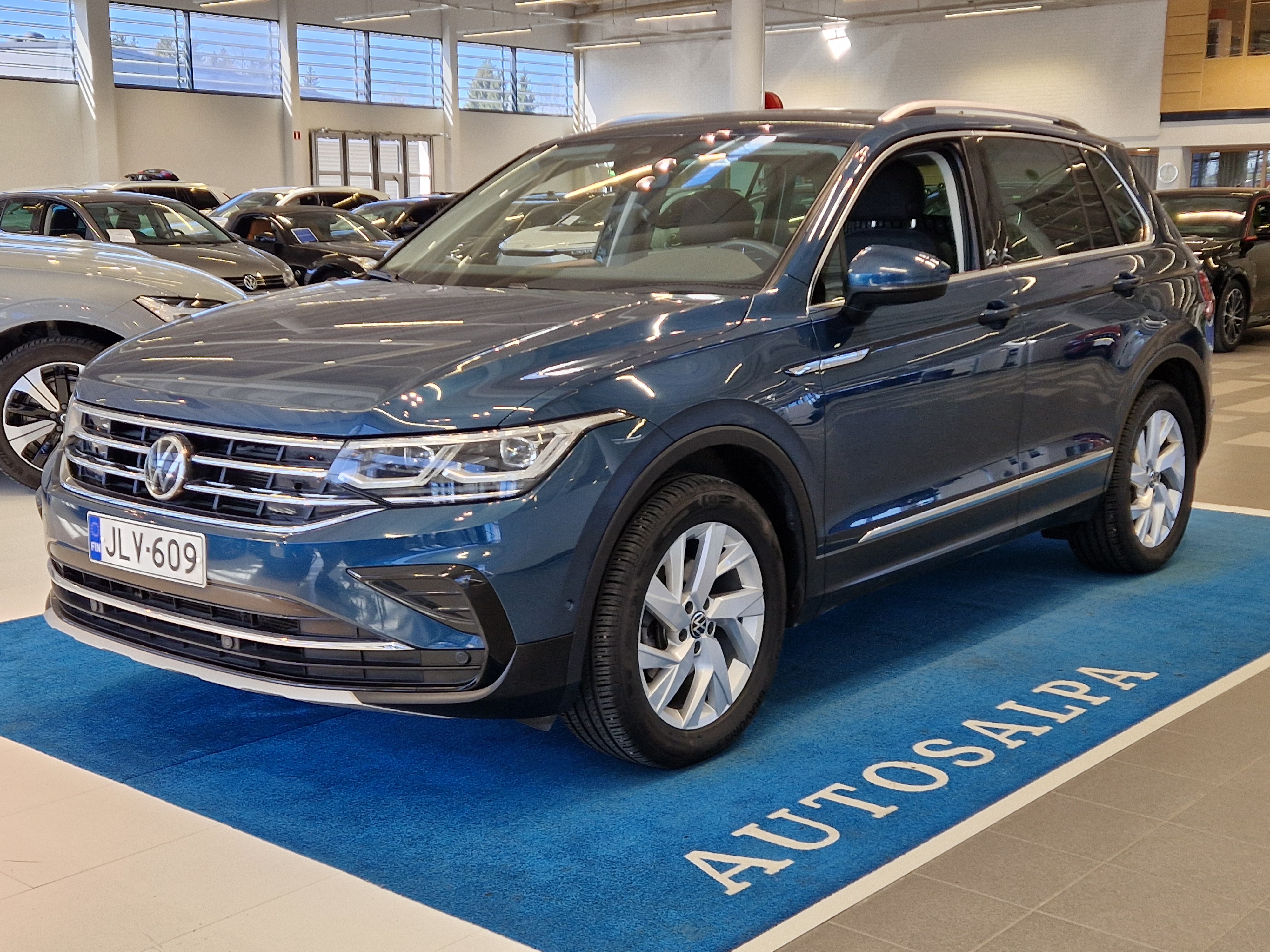 Volkswagen TIGUAN STYLE 2,0 TDI SCR 110 KW 4MOTION DSG-AUTOMAATTI