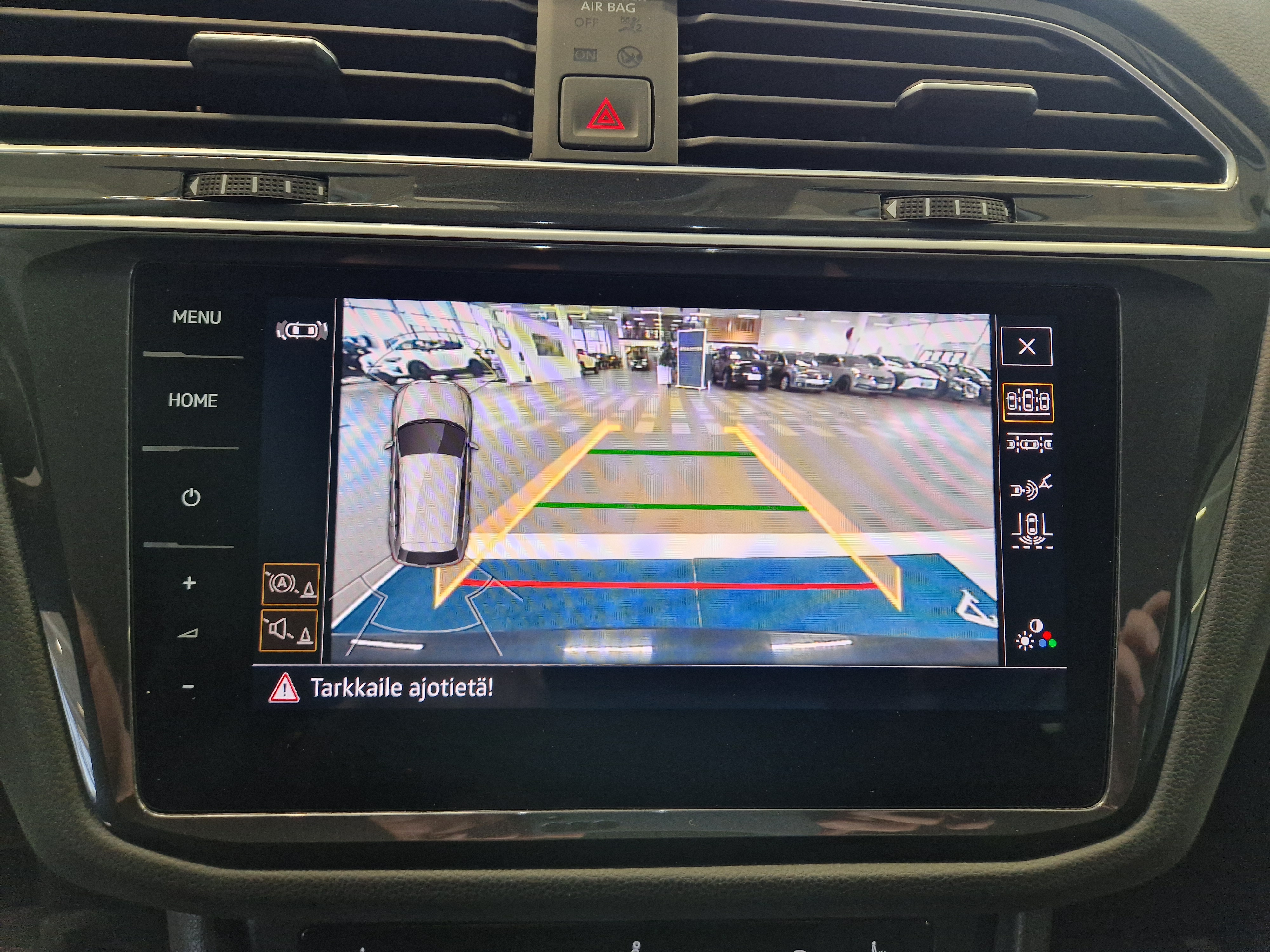 Volkswagen TIGUAN STYLE 2,0 TDI SCR 110 KW 4MOTION DSG-AUTOMAATTI