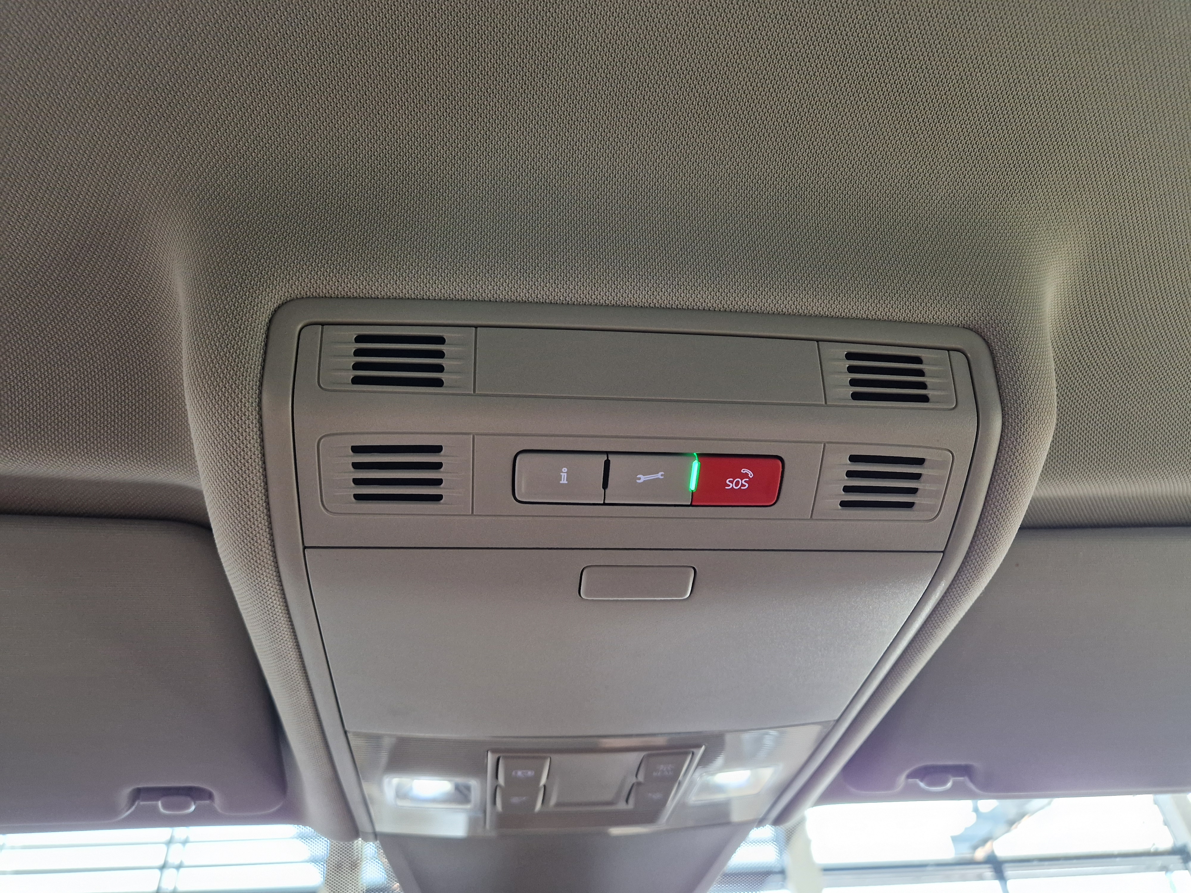 Volkswagen TIGUAN STYLE 2,0 TDI SCR 110 KW 4MOTION DSG-AUTOMAATTI