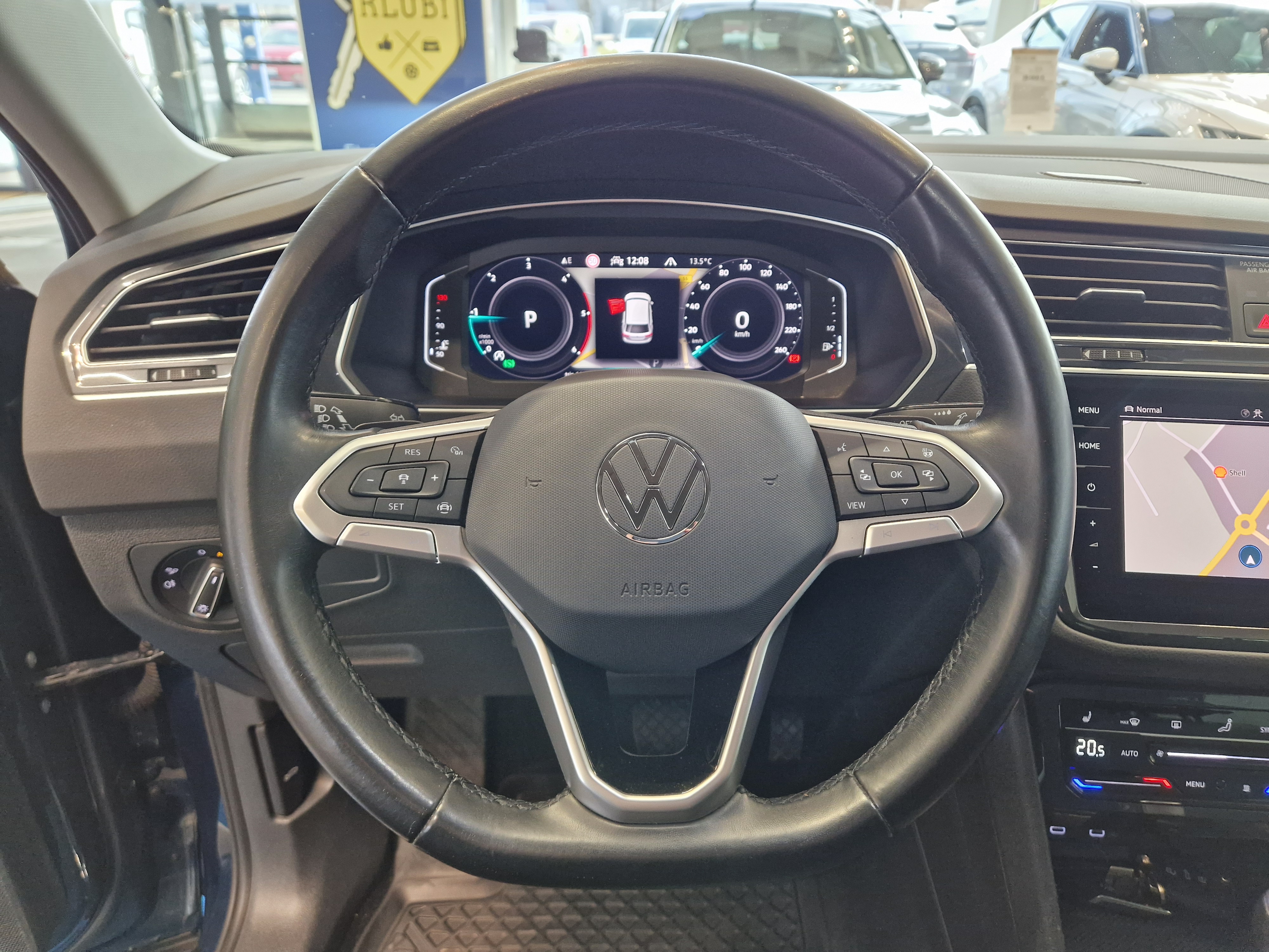 Volkswagen TIGUAN STYLE 2,0 TDI SCR 110 KW 4MOTION DSG-AUTOMAATTI
