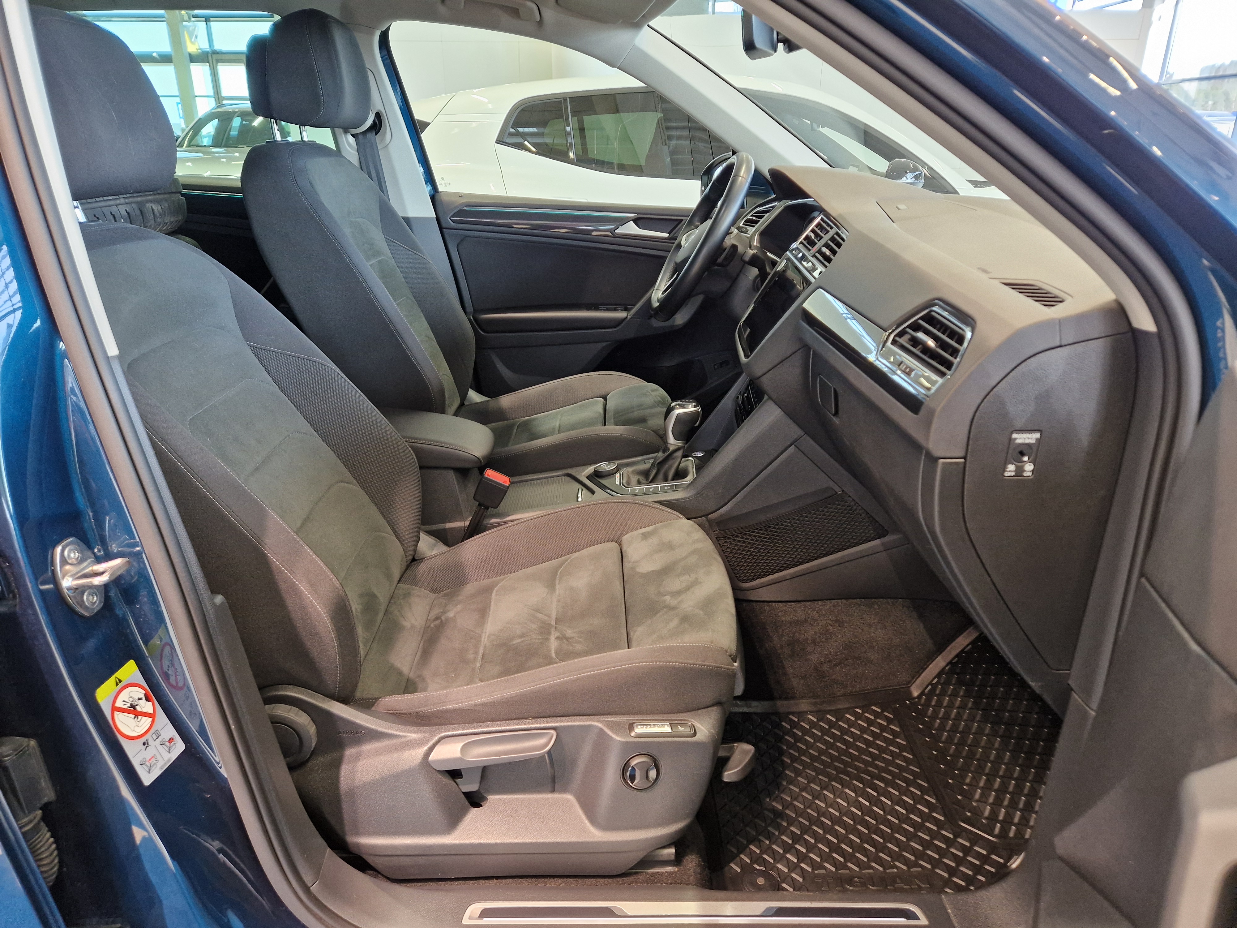 Volkswagen TIGUAN STYLE 2,0 TDI SCR 110 KW 4MOTION DSG-AUTOMAATTI