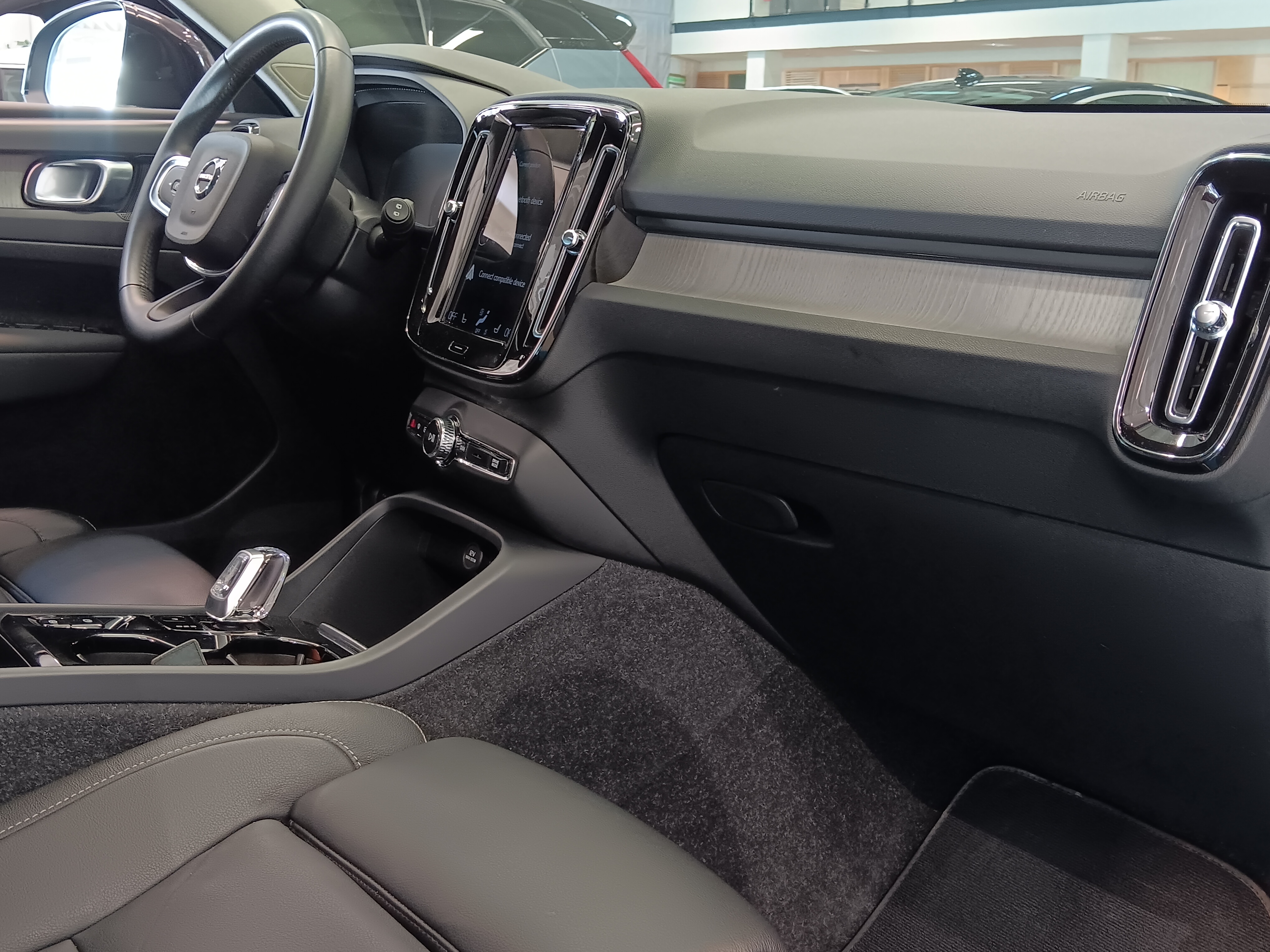 Volvo XC40 T5 TWE INSCRIPTION AUT TAKUU 24KK/40TKM
