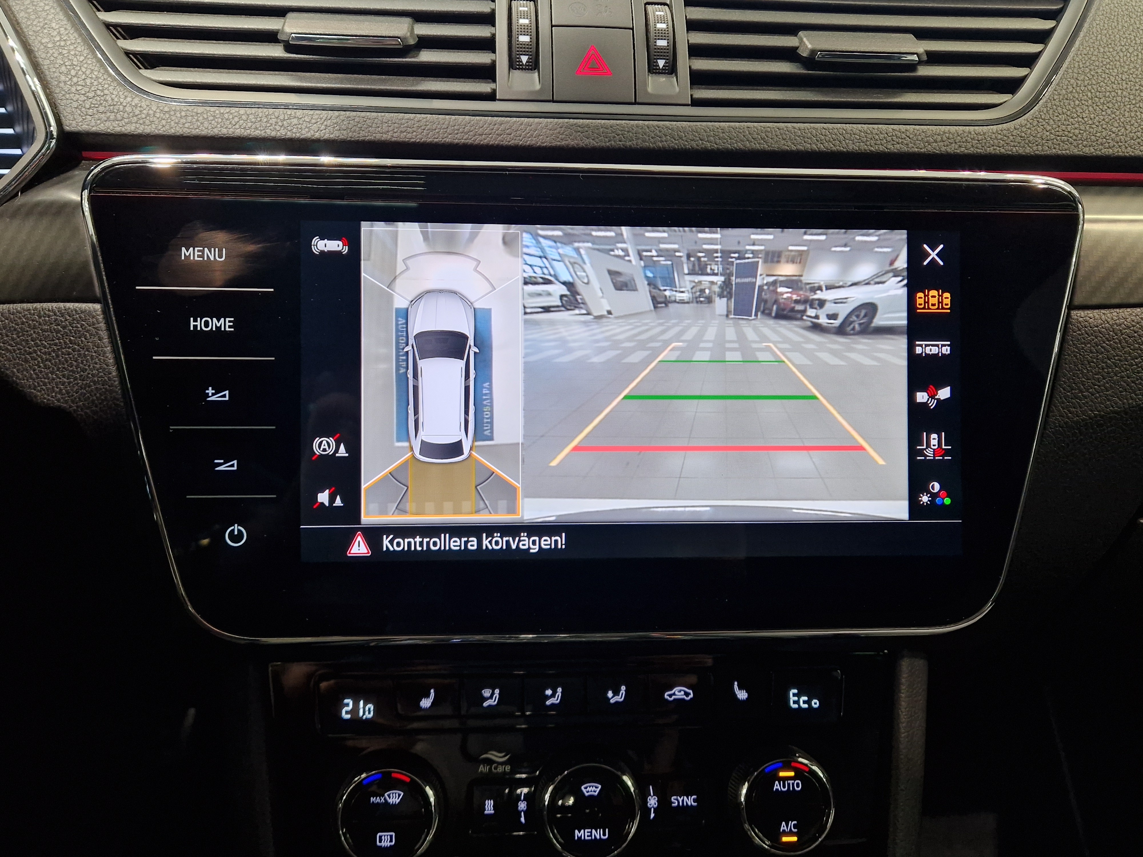 Skoda SUPERB COMBI 1,4 TSI PHEV SPORTLINE IV DSG TAKUU 12KK/20T