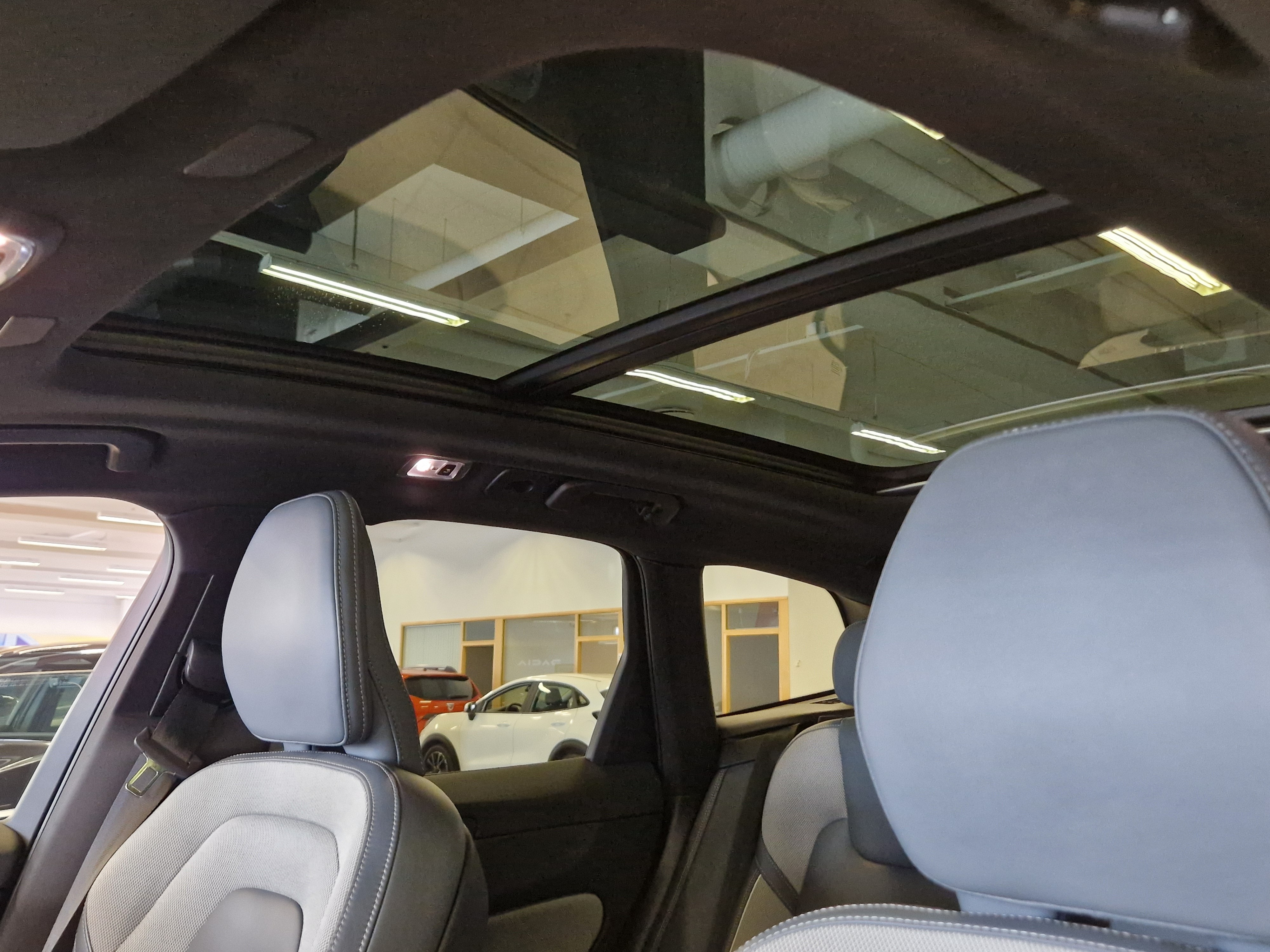 Volvo XC60 T6 TWE AWD R-DESIGN AUT TAKUU 24KK/40TKM