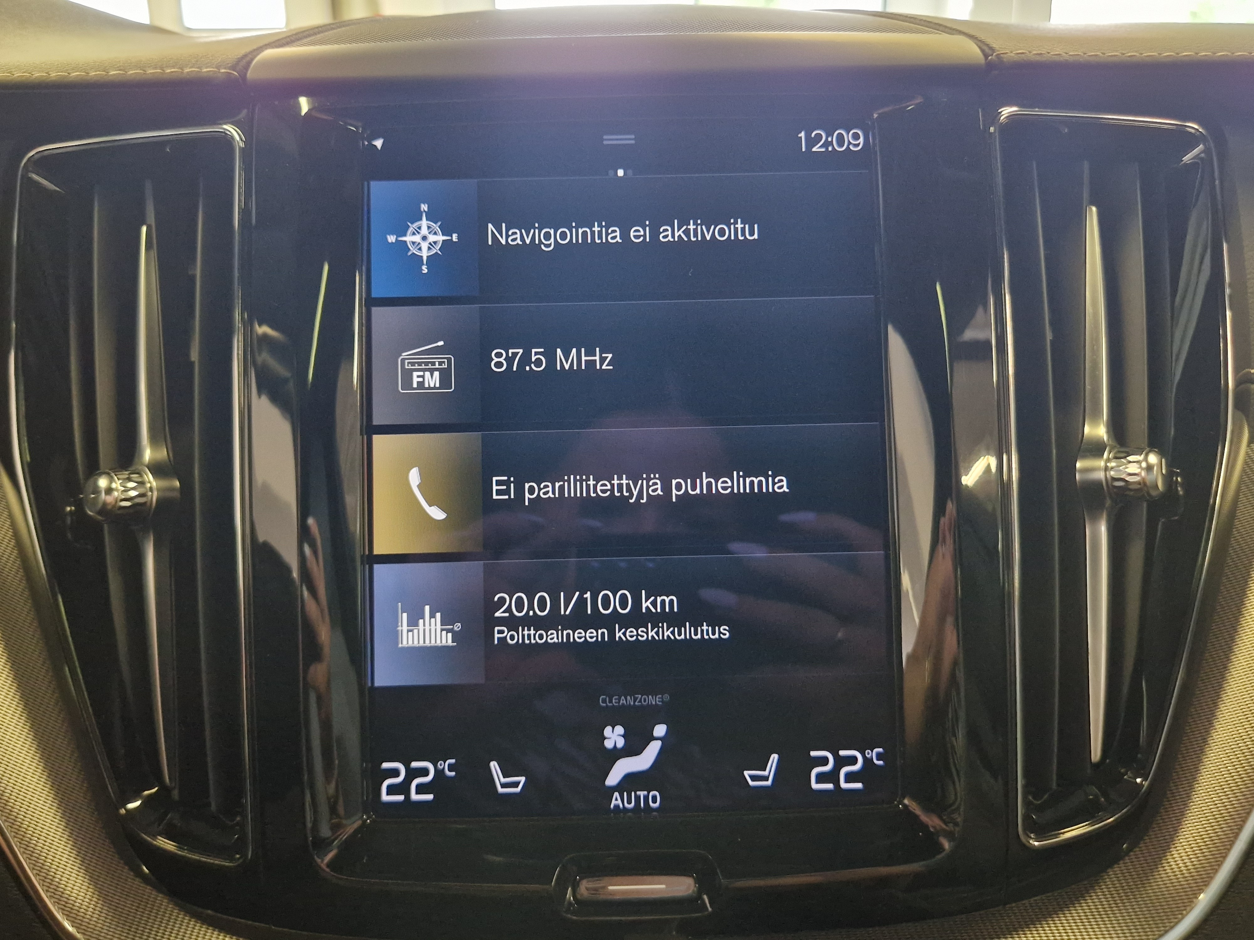 Volvo XC60 T6 TWE AWD R-DESIGN AUT TAKUU 24KK/40TKM