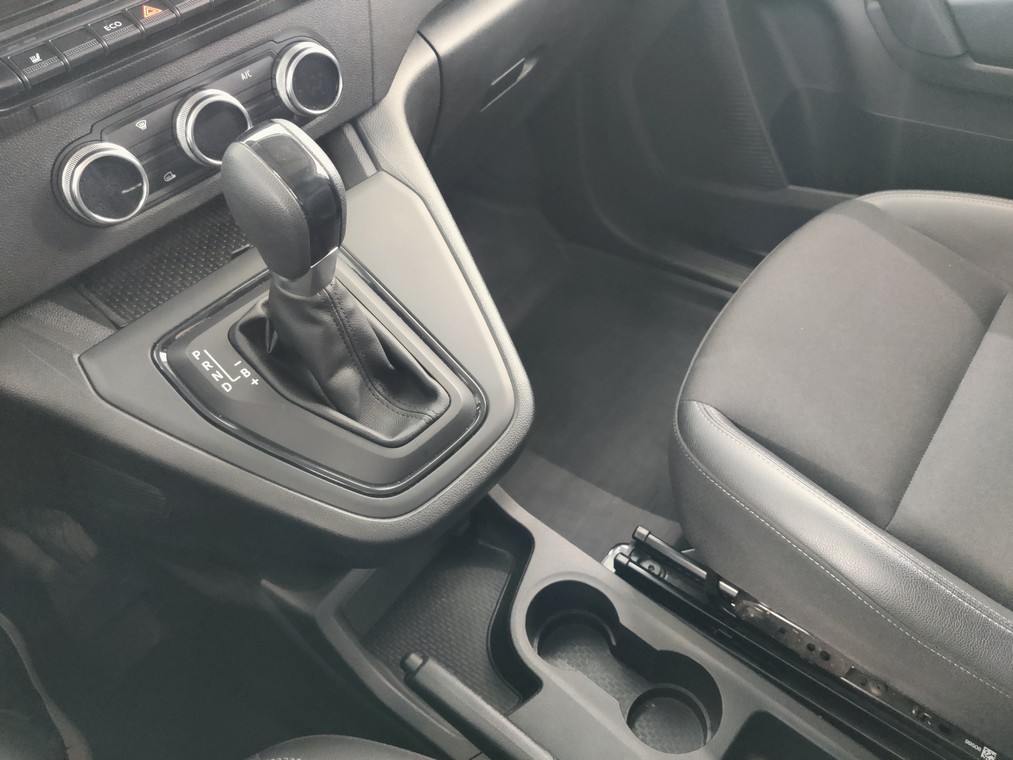 Renault KANGOO E-TECH 3,3M3