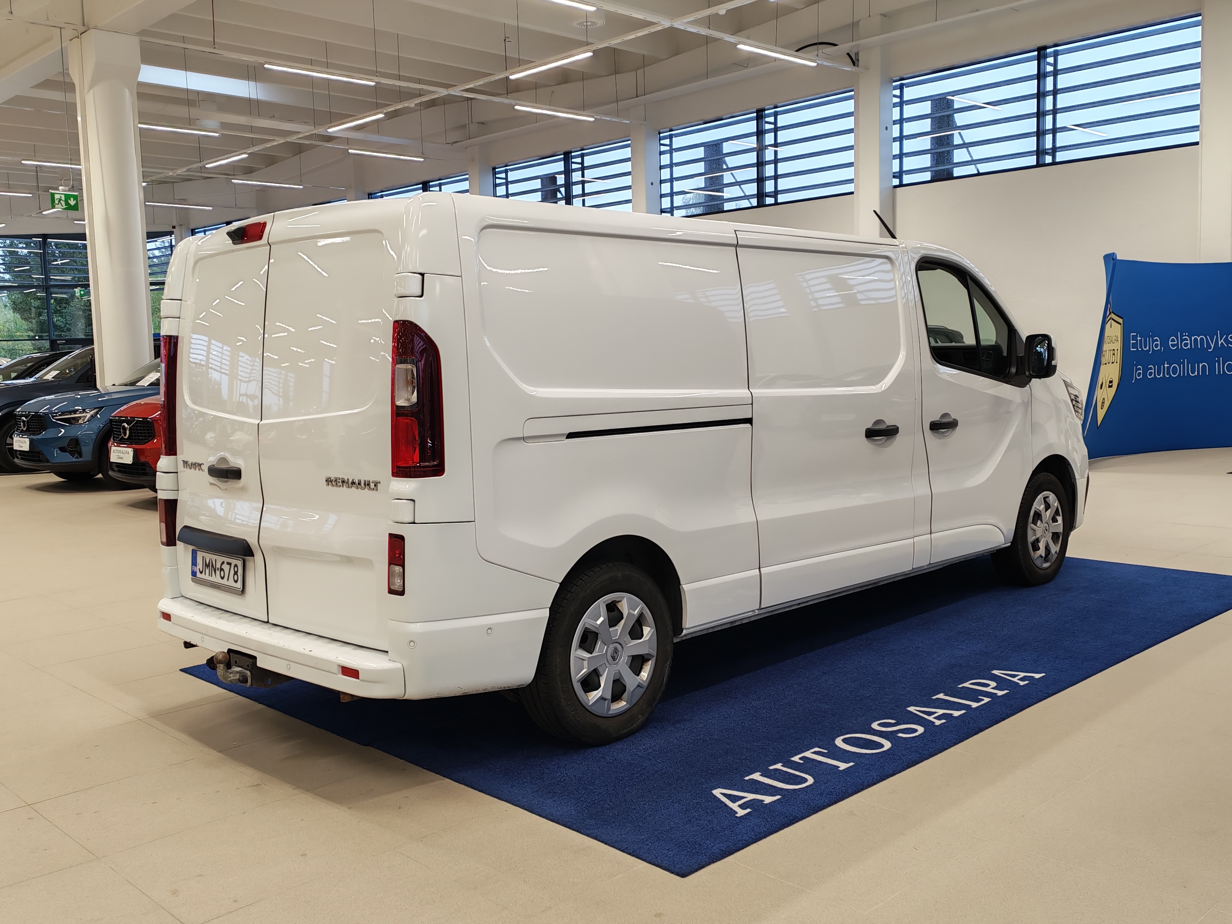Renault Trafic Blue dCi 130 L2H1 6.7m3 2022, photo 2/15