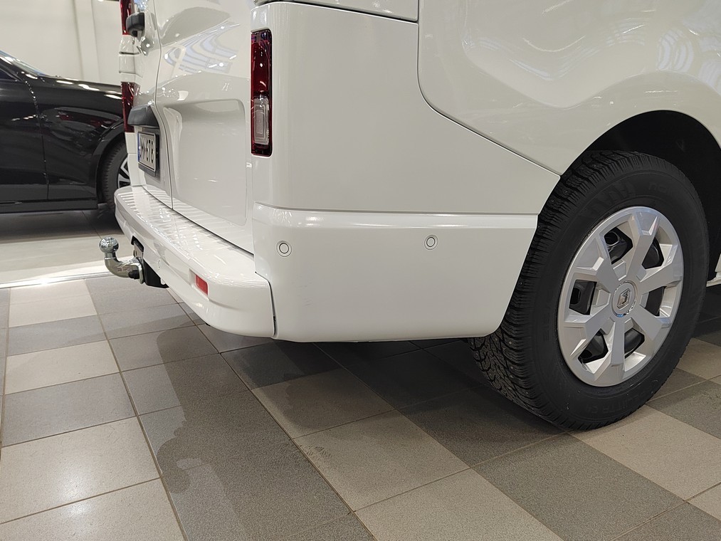 Renault TRAFIC BLUE DCI 130 L2H1 6.7M3.