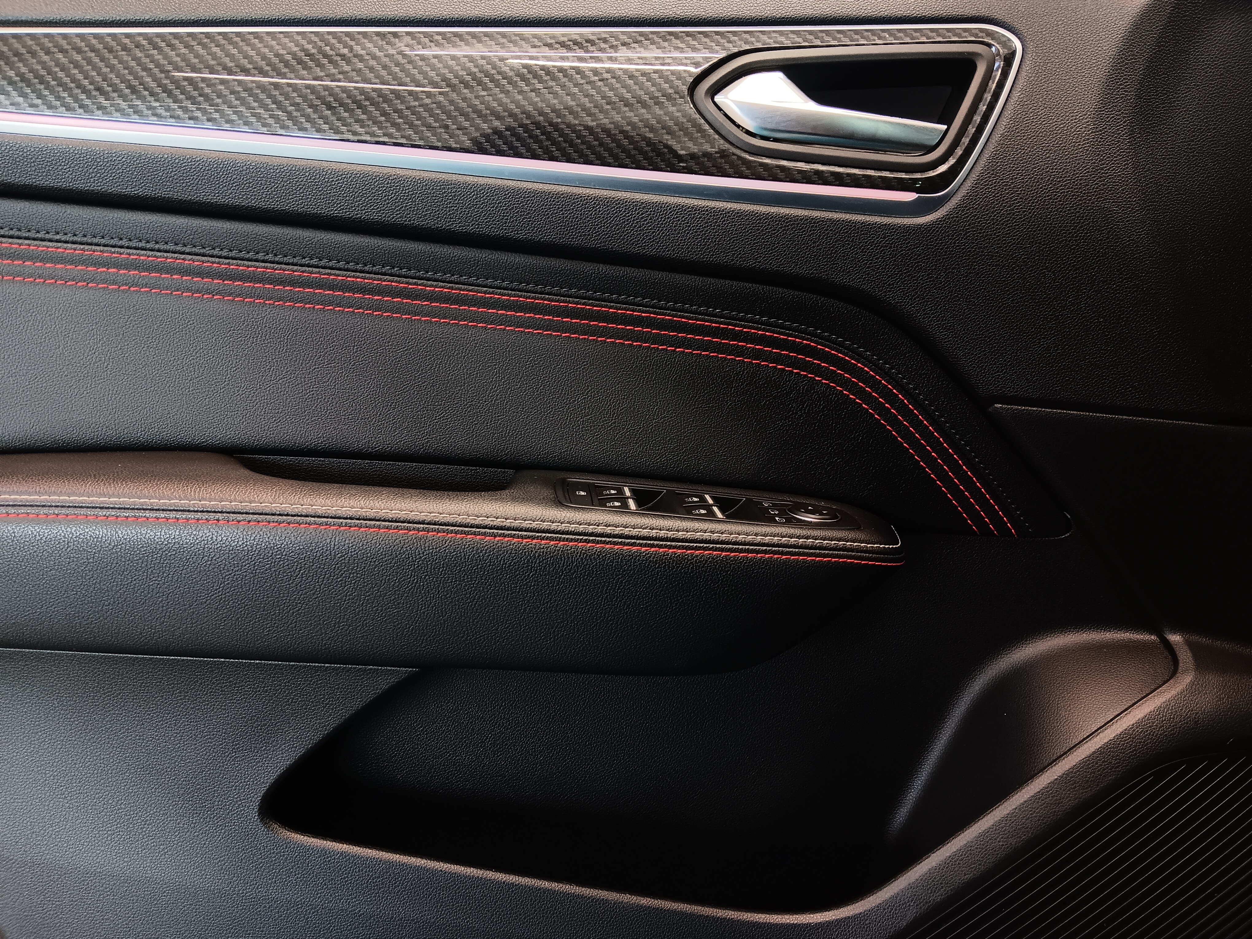 Renault ARKANA E-TECH 145 HYBRID R.S. LINE TAKUU 24KK/40TKM