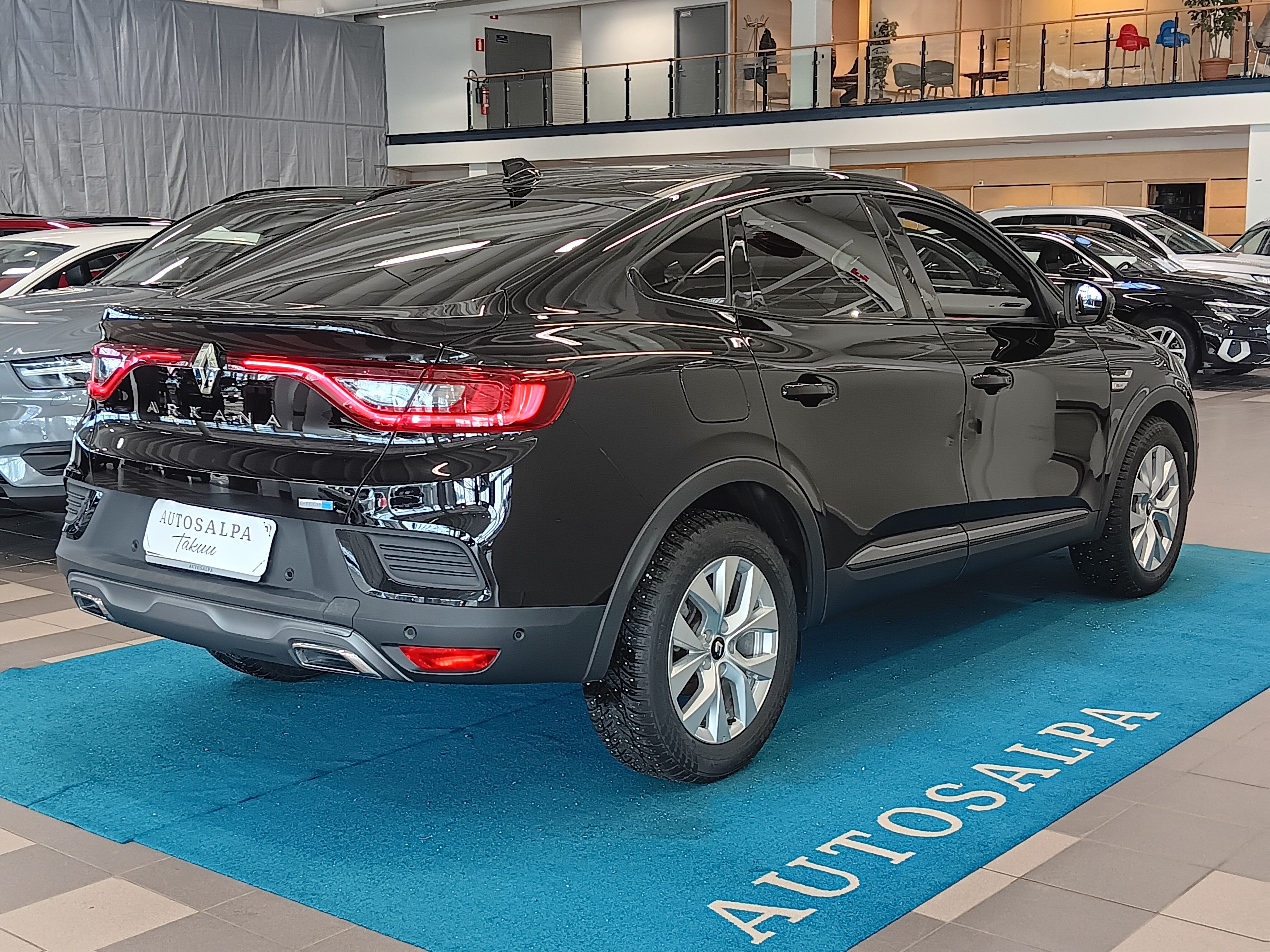 Renault ARKANA E-TECH 145 HYBRID R.S. LINE TAKUU 24KK/40TKM