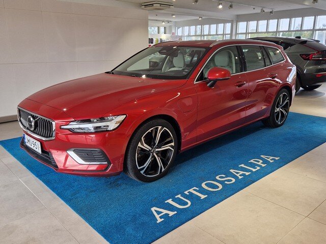 Volvo V60 T6 AWD LONG RANGE PLUS BRIGHT AUT