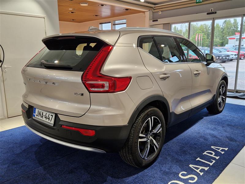 Volvo XC40 B4 AWD MHEV Plus Bright aut 2023, kuva 4/30