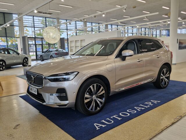 volvo XC60 T8 AWD LONG RANGE ULTIMATE BRIGHT TAKUU 24KK/40TKM