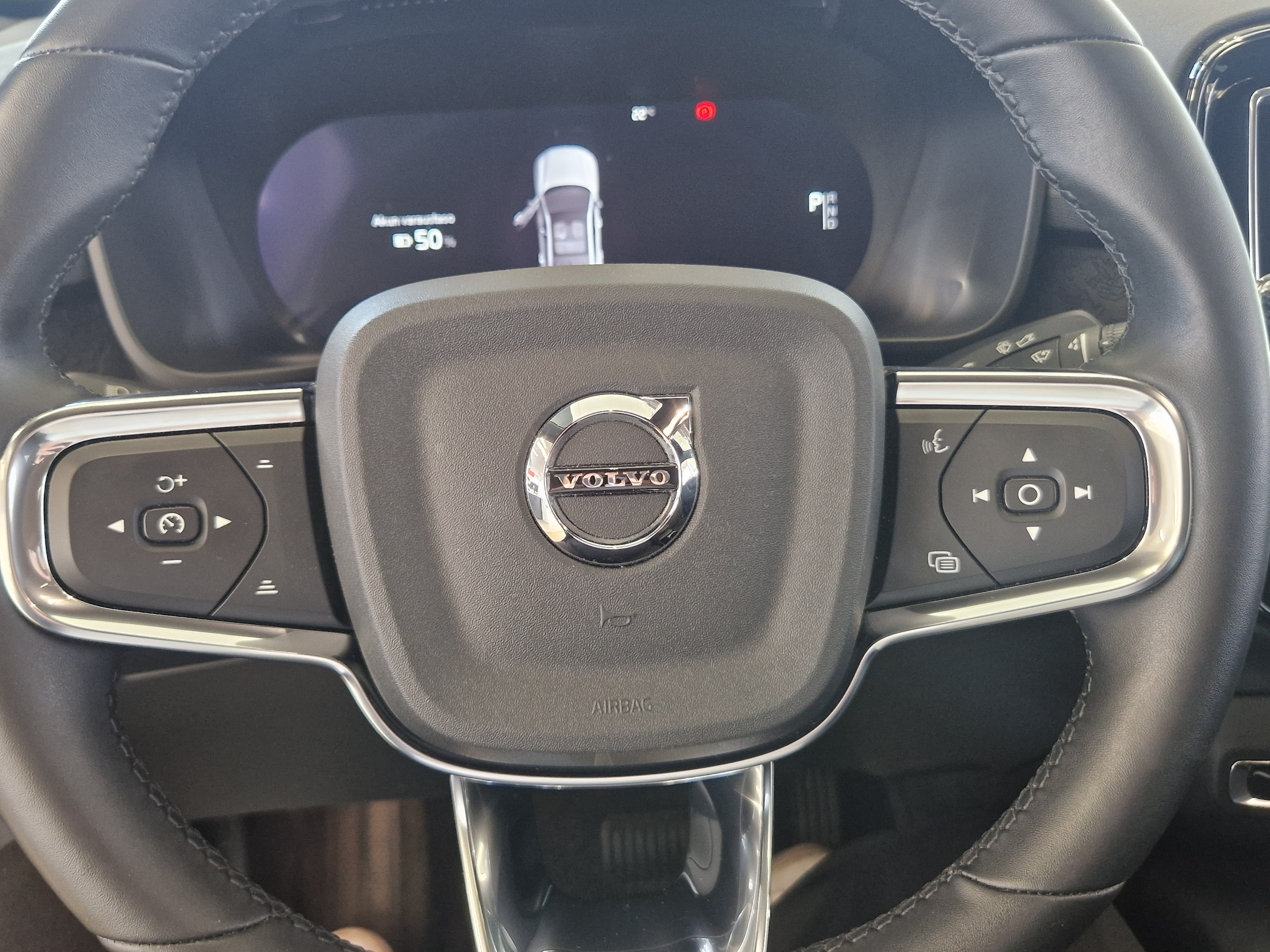 Volvo C40 Single Ultimate Extended Range 2024, bild 6/24