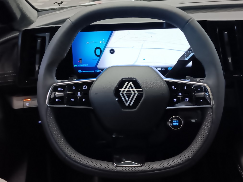 Renault SCENIC E-TECH ELECTRIC 220HV LONG RANGE ICONIC.