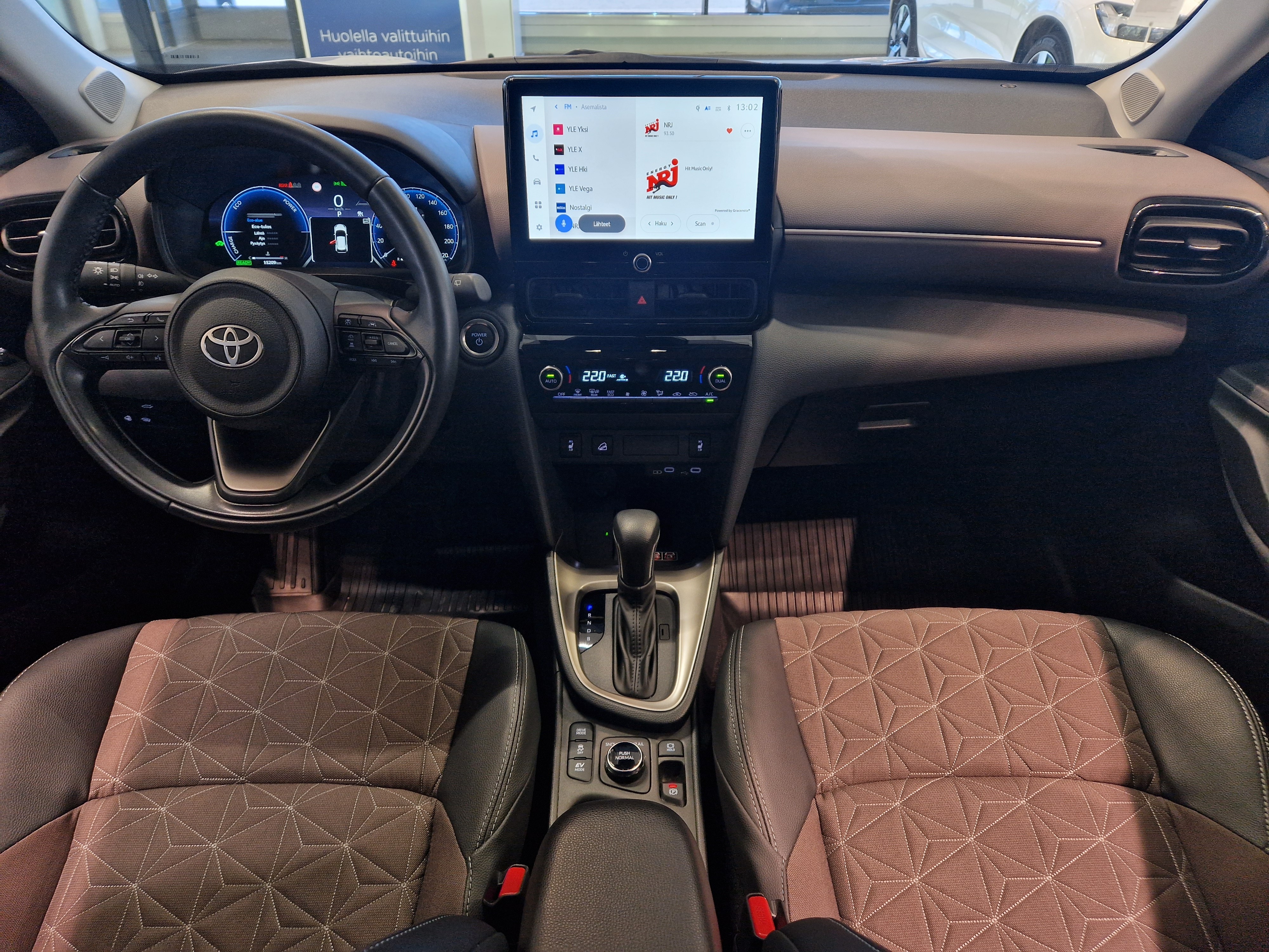 Toyota YARIS CROSS 1.5 HYBRID 130 AWD-I STYLE