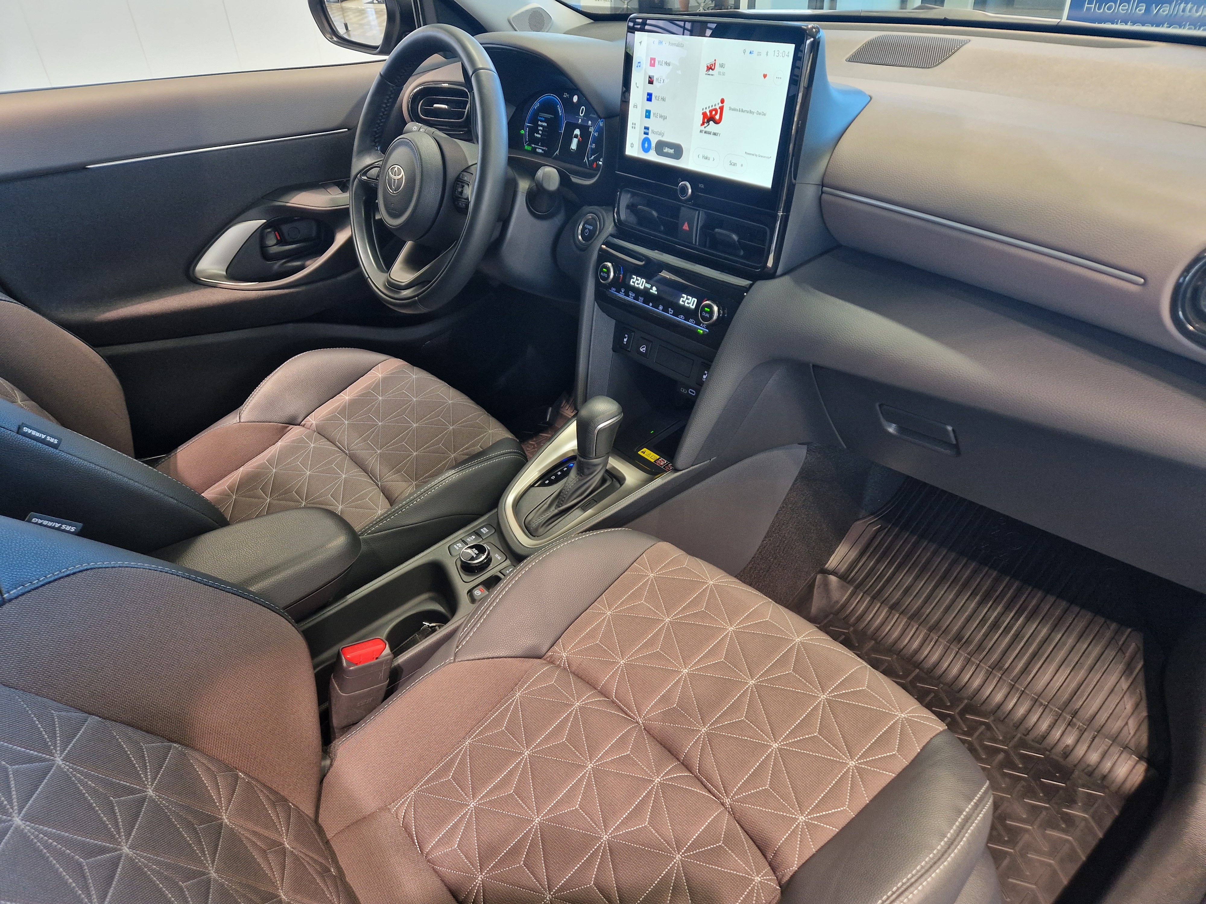 Toyota YARIS CROSS 1.5 HYBRID 130 AWD-I STYLE