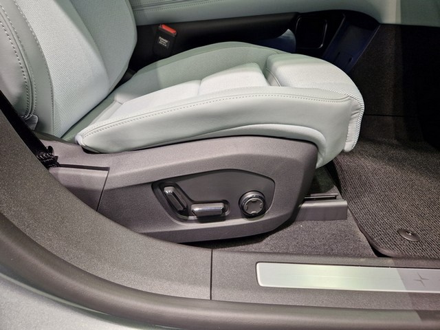 Polestar 4 LONG RANGE SINGLE MOTOR PLUS