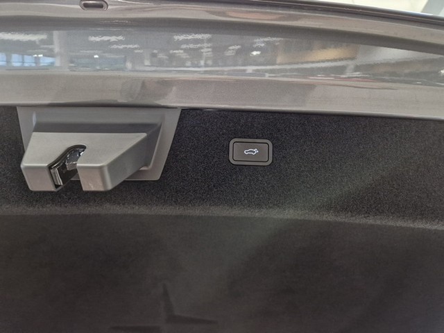 Polestar 4 LONG RANGE SINGLE MOTOR PLUS